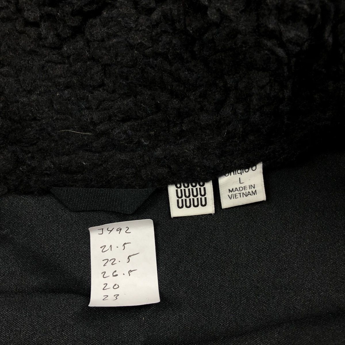 Jun Takahashi × Undercover × Uniqlo Uniqlo X Undercover Deep Pile Fleece Jacket Size US L / EU 52-54 / 3 - 7 Thumbnail