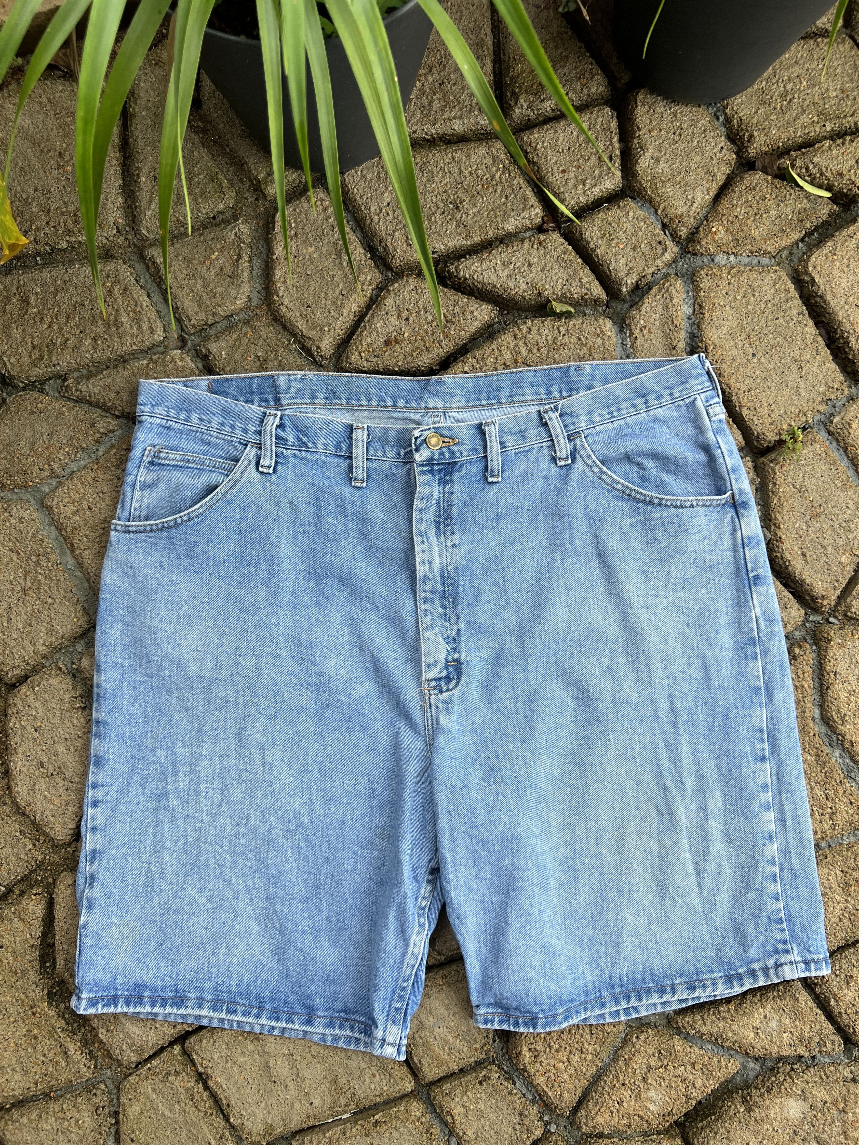 Wrangler 🔥Vintage Wrangler Relaxed Fit Cropped Denim Size US 44 / EU 60 - 16 Thumbnail