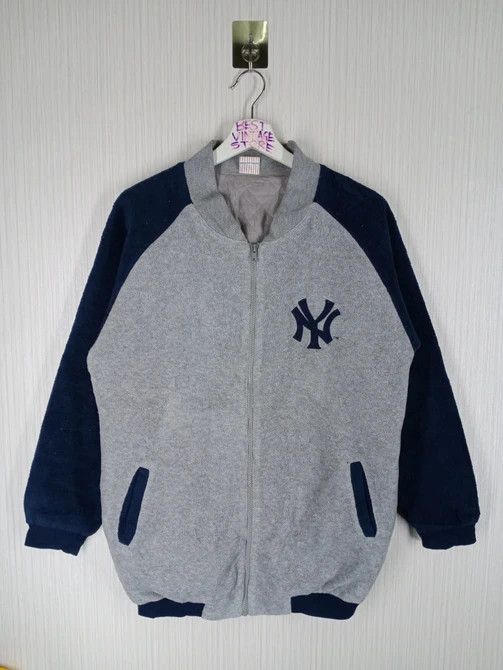 New York Yankees Rare Rare Vintage New York Yankees MLB Fleece Varsity Jacket Size US M / EU 48-50 / 2 - 1 Thumbnail