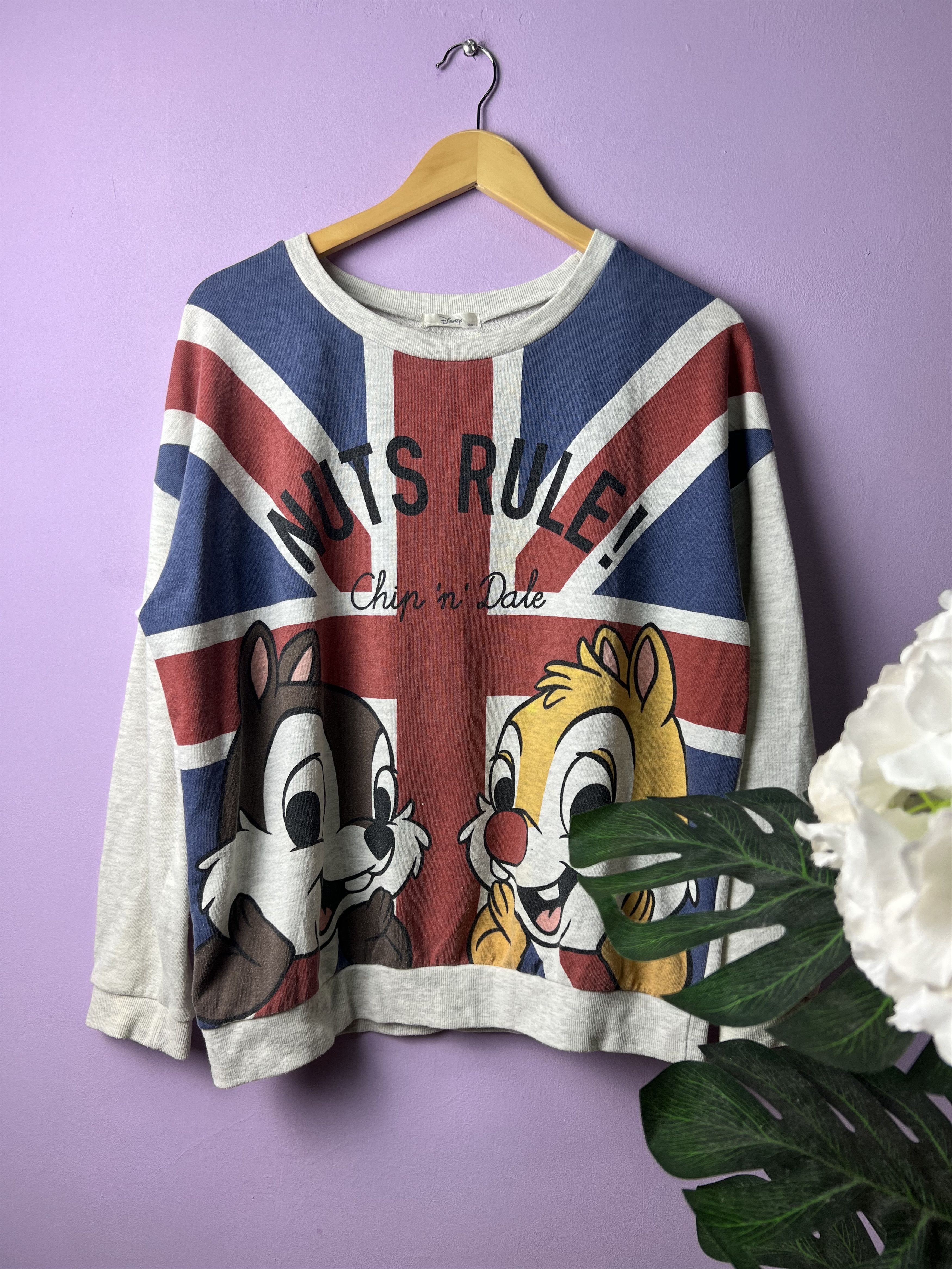 Disney 🔥Vintage Disney Chip n Dale Crewneck Sweatshirts Size US L / EU 52-54 / 3 - 1 Thumbnail