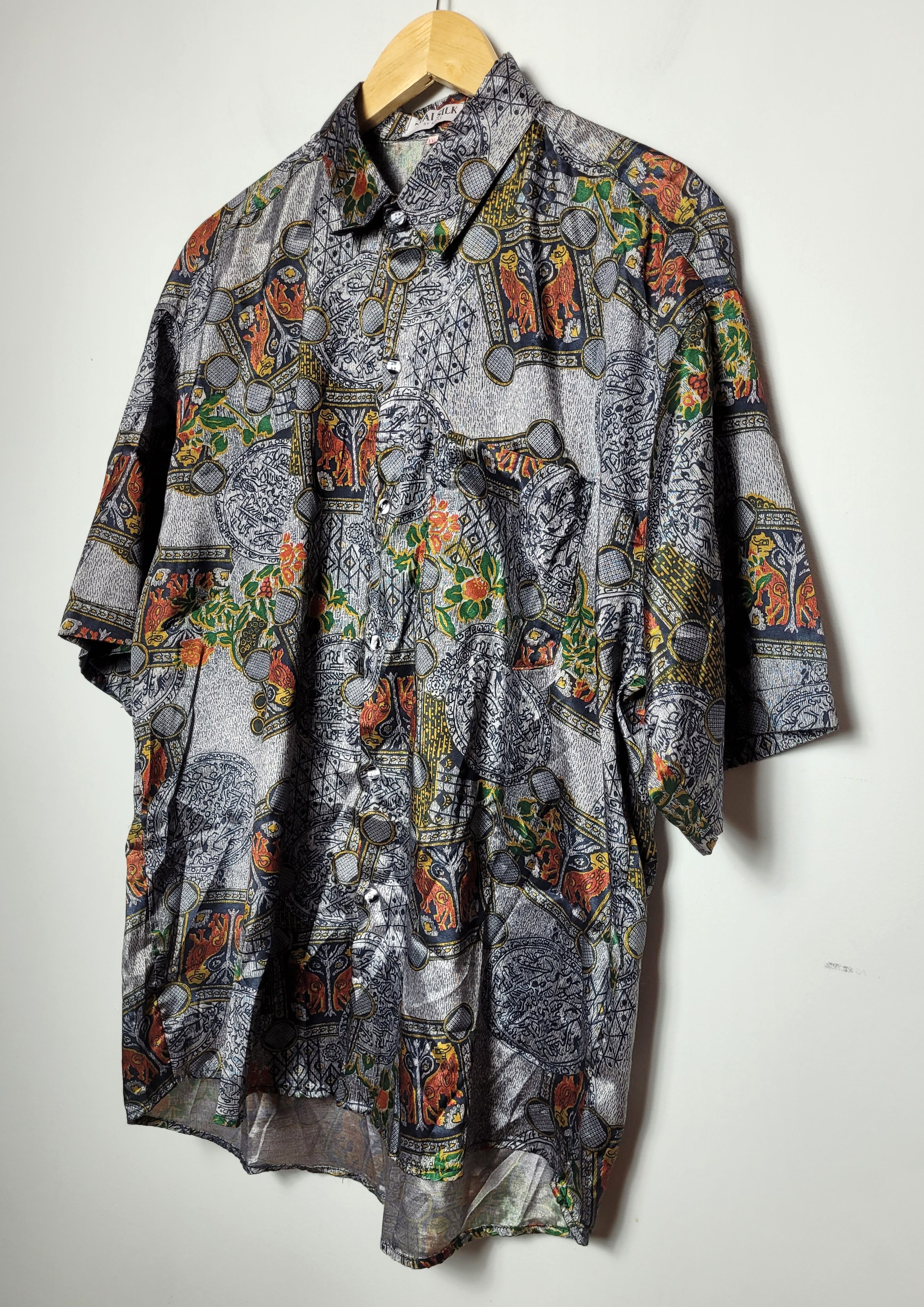 Vintage vintage hawaiian abstract shirt Size US XL / EU 56 / 4 - 2 Thumbnail
