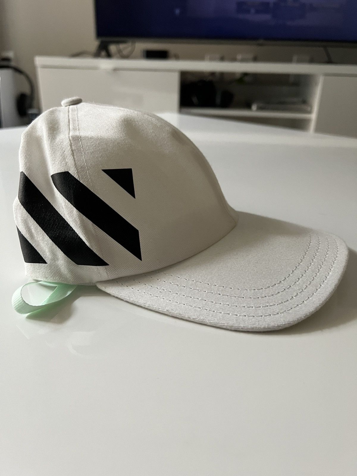 キャップ Off White Hat 711Wx0t0WFL.jpg