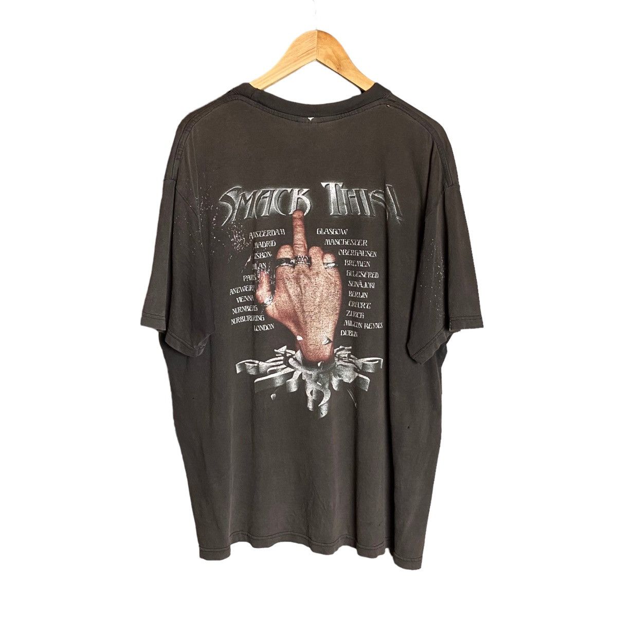 Band Tees Vintage 00s Godsmack Distressed Metal Tour Band Tee Size US XL / EU 56 / 4 - 2 Thumbnail