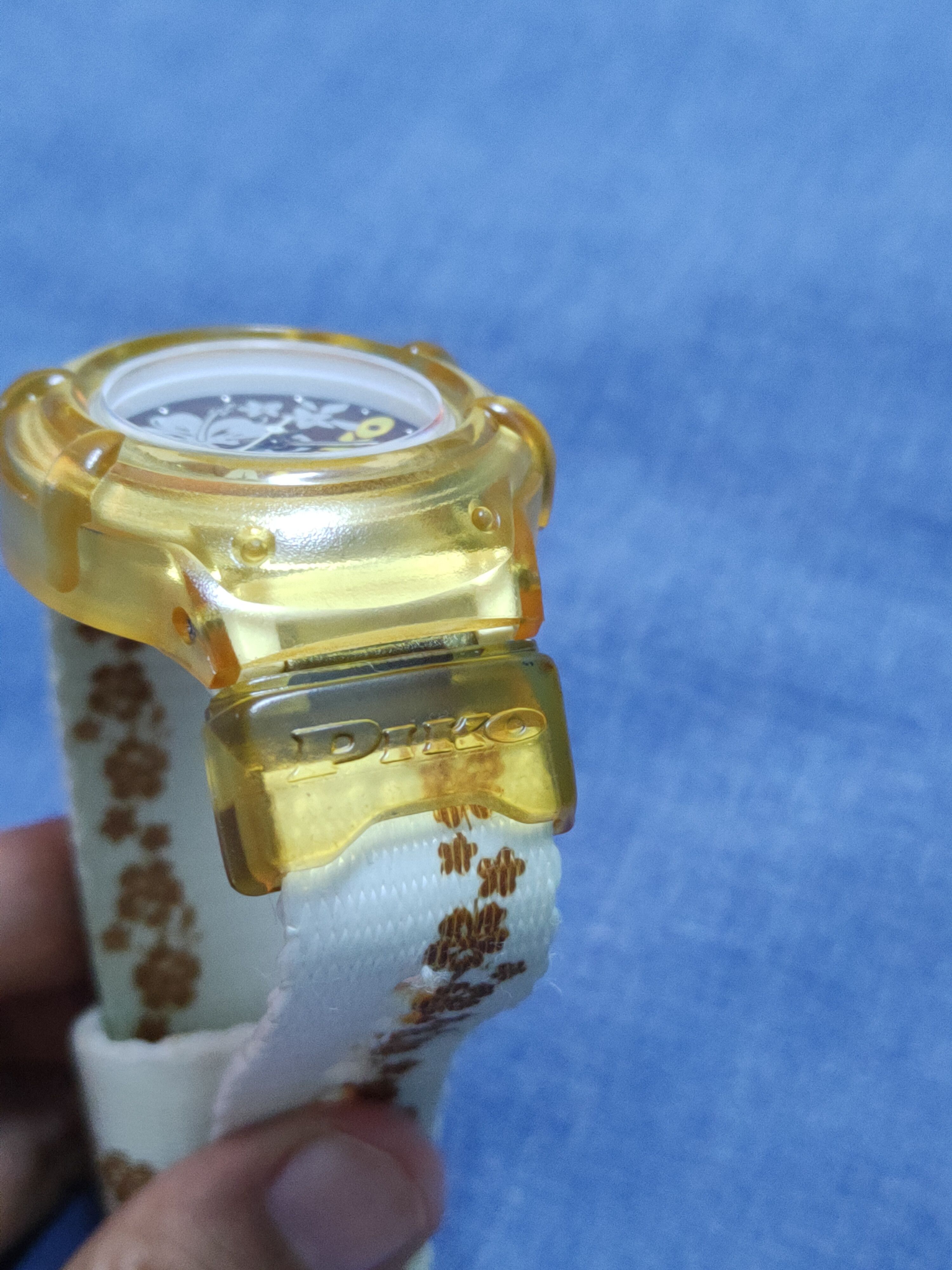 Vintage Piko-Flower Analog Yellow/White surf watch #J053S Size ONE SIZE - 5 Thumbnail