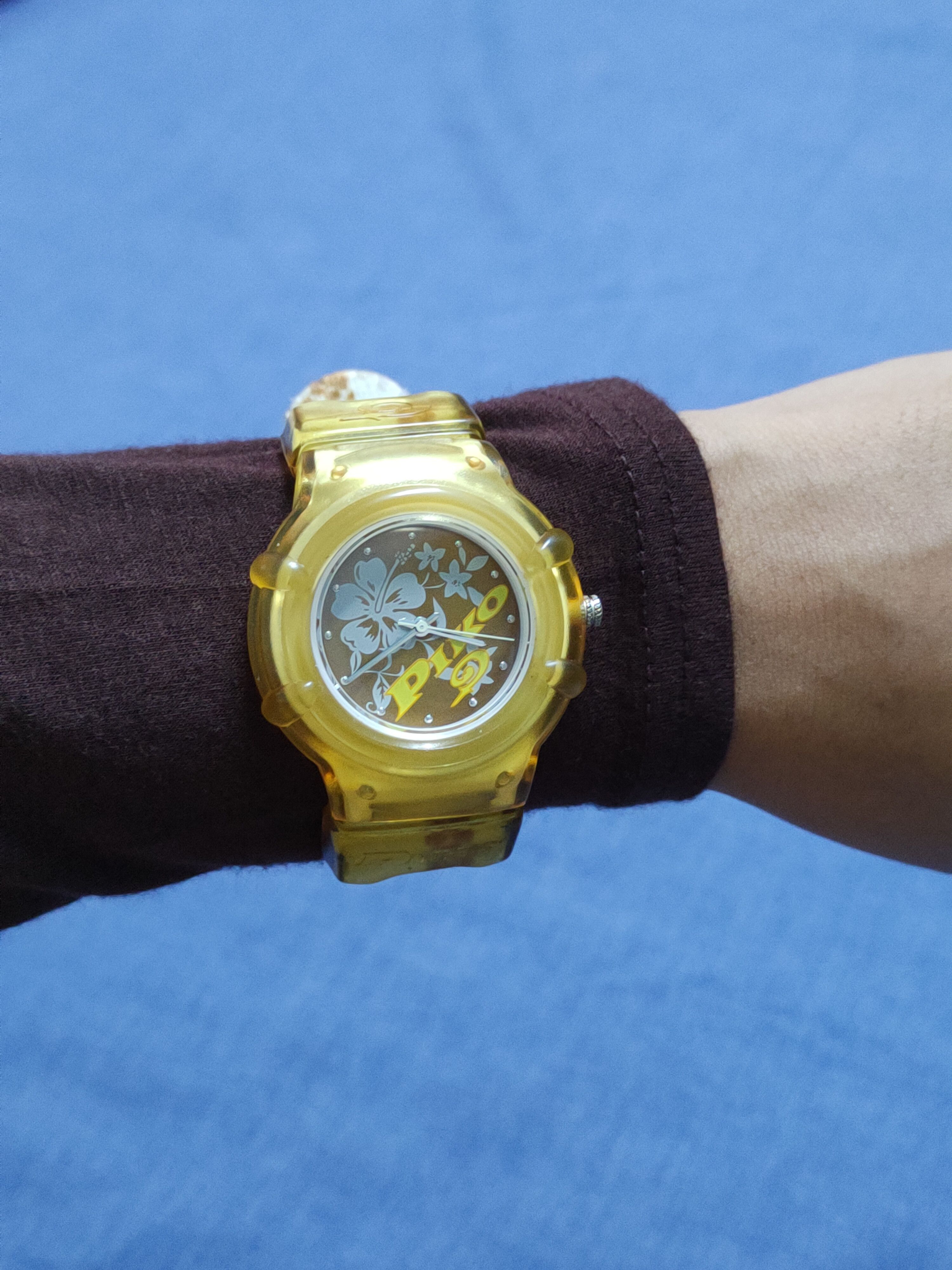 Vintage Piko-Flower Analog Yellow/White surf watch #J053S Size ONE SIZE - 12 Thumbnail