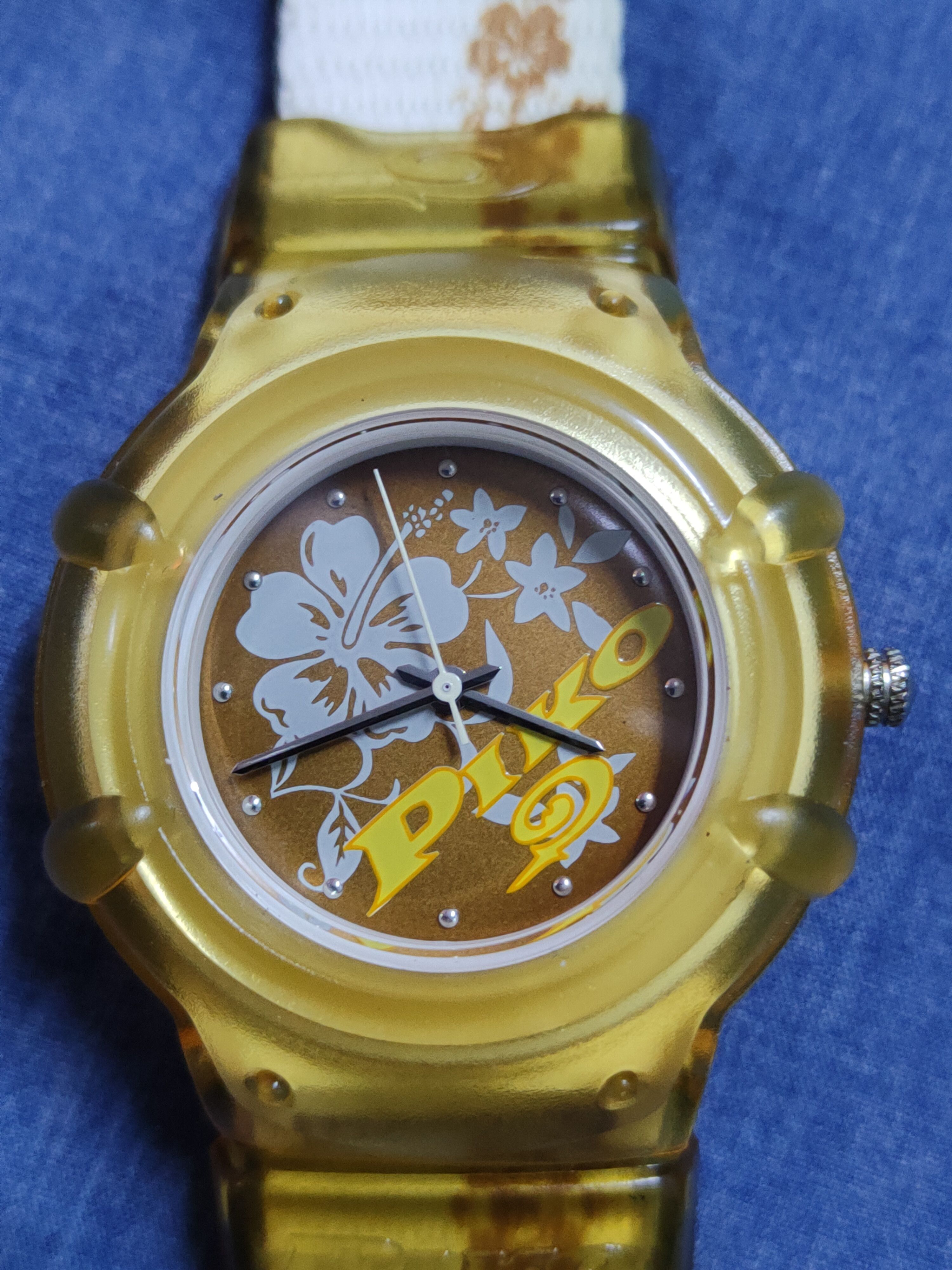 Vintage Piko-Flower Analog Yellow/White surf watch #J053S Size ONE SIZE - 6 Thumbnail
