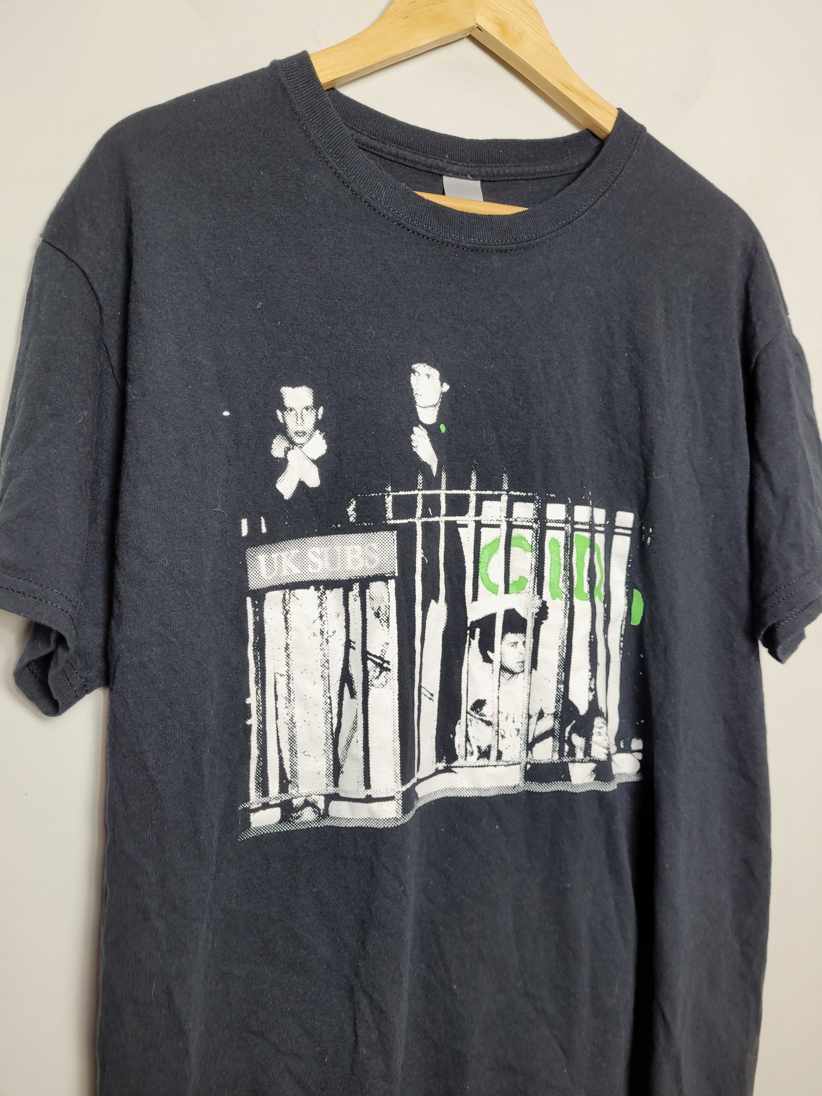 Band Tees UK Subs tee Size US L / EU 52-54 / 3 - 3 Thumbnail