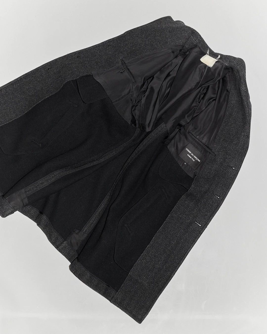 Comme des Garcons Homme Plus AW1998 Back Detail Wool Overcoat Coat Size US M / EU 48-50 / 2 - 6 Thumbnail