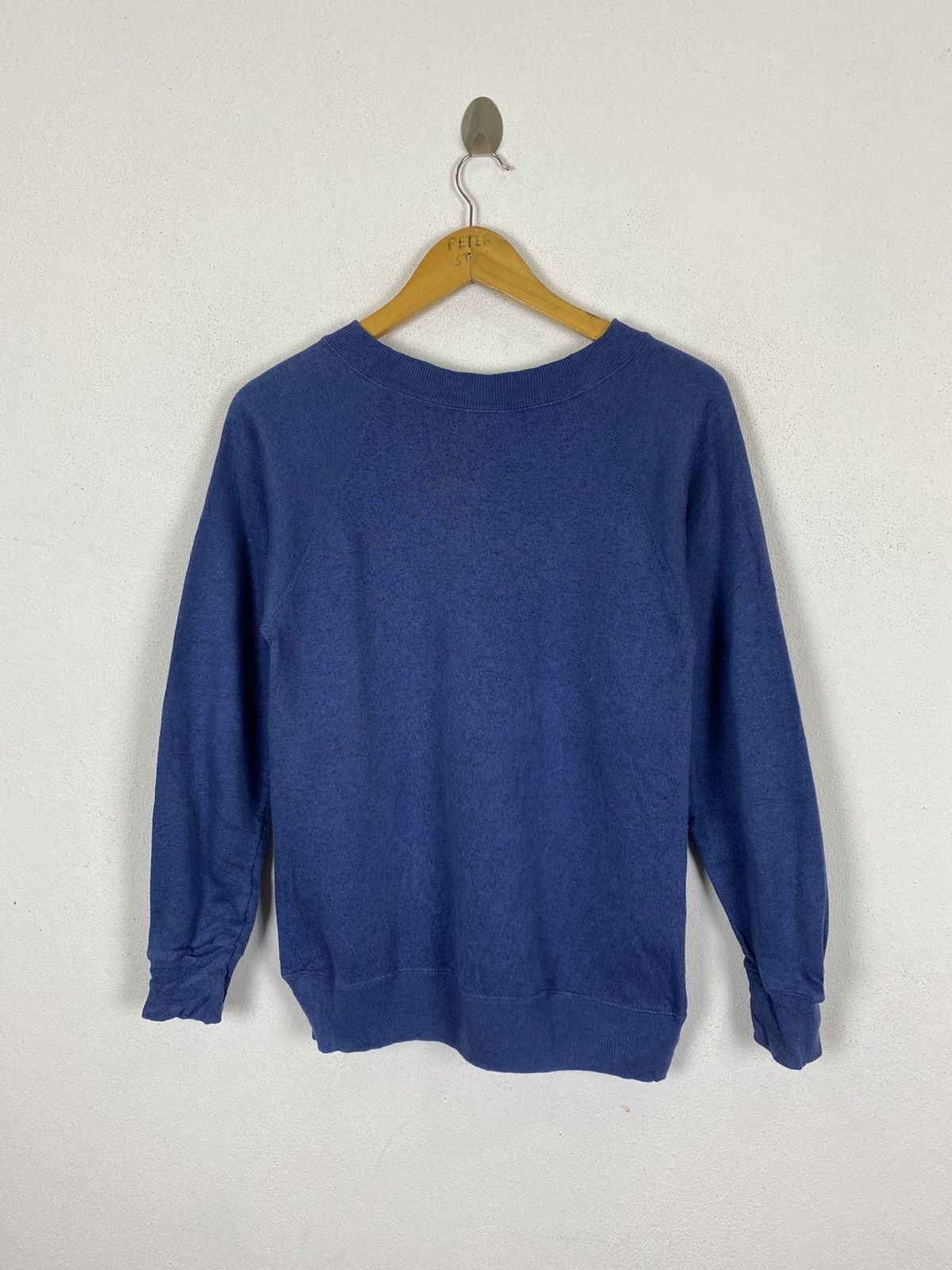 Vintage VINTAGE HANES MADE USA PLAIN SWEATER Size US S / EU 44-46 / 1 - 2 Thumbnail