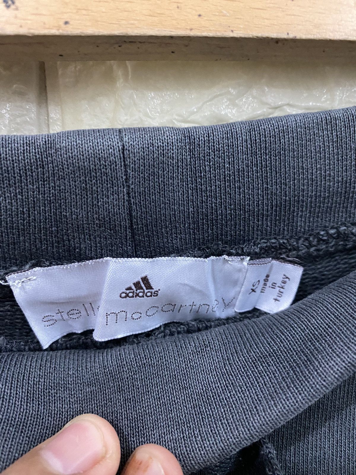 Adidas × Stella McCartney Adidas x Stella McCartney Short Pant Size 26" / US 2 / IT 38 - 11 Thumbnail