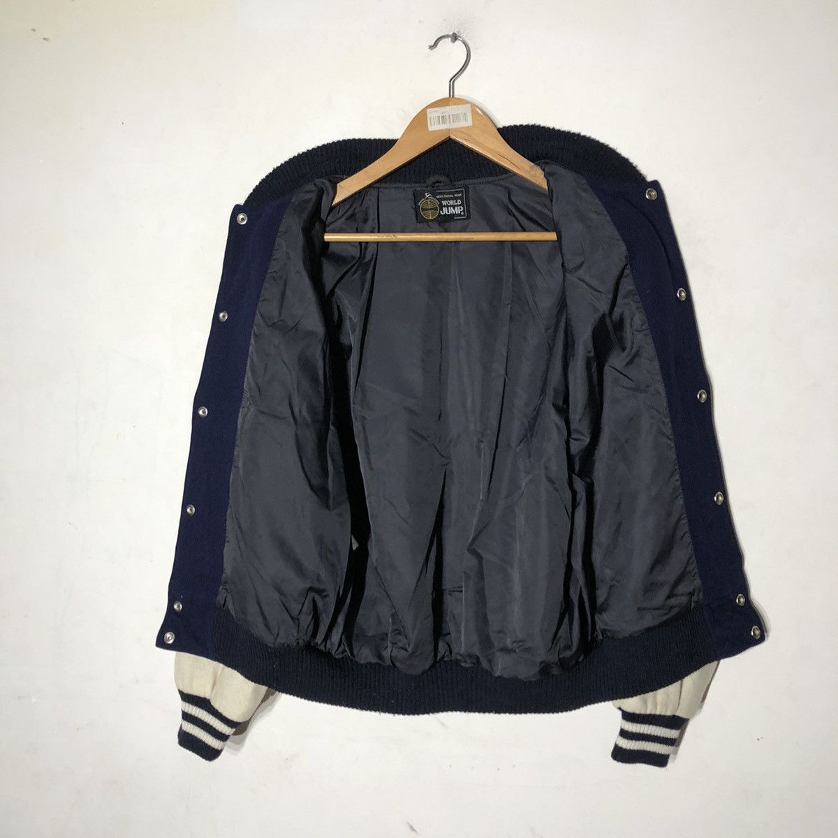 Japanese Brand WORLD JUMP VARSITY JACKET Size US M / EU 48-50 / 2 - 8 Thumbnail