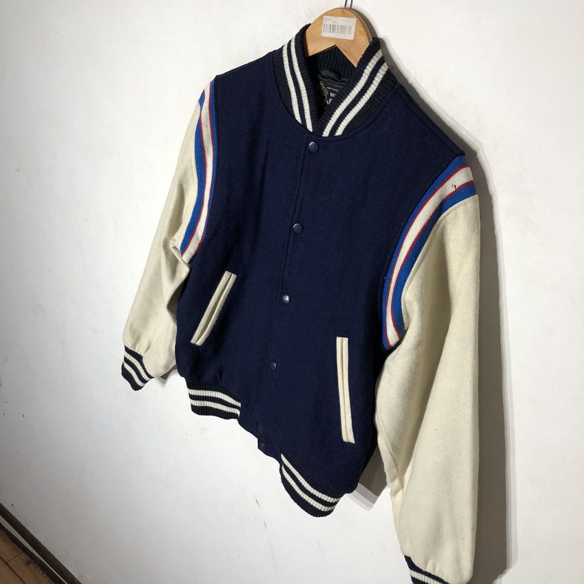 Japanese Brand WORLD JUMP VARSITY JACKET Size US M / EU 48-50 / 2 - 3 Thumbnail