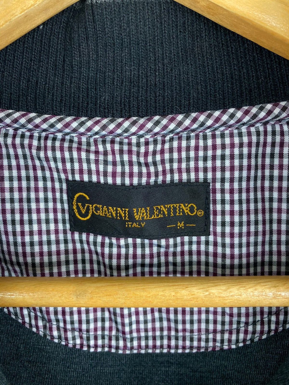 Gianni Valentino × Vintage VINTAGE GIANNI VALENTINO ITALY SMALL LOGO ZIPPER SWEATER Size US S / EU 44-46 / 1 - 4 Thumbnail