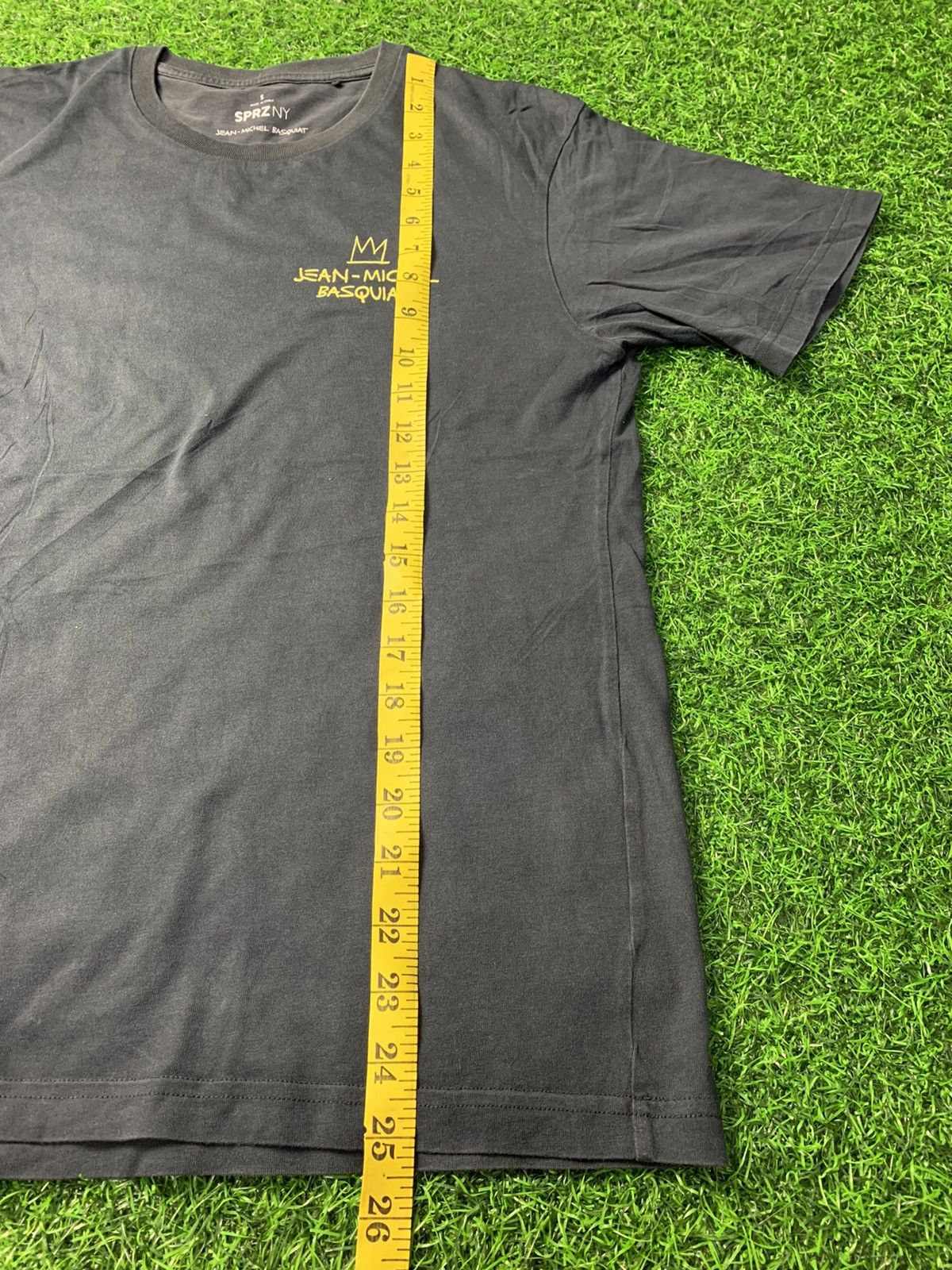 Japanese Brand Jean Michel Basquiat Tee Bat Art Rare Size US S / EU 44-46 / 1 - 10 Thumbnail