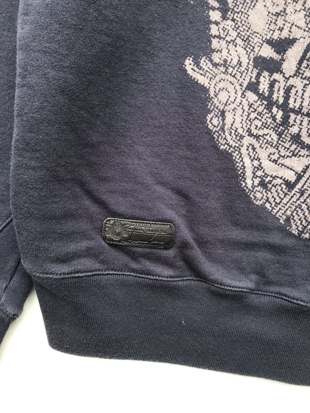 Diesel Rare Diesel Italy Overprinted Skull Sweatshirt Size US M / EU 48-50 / 2 - 5 Thumbnail