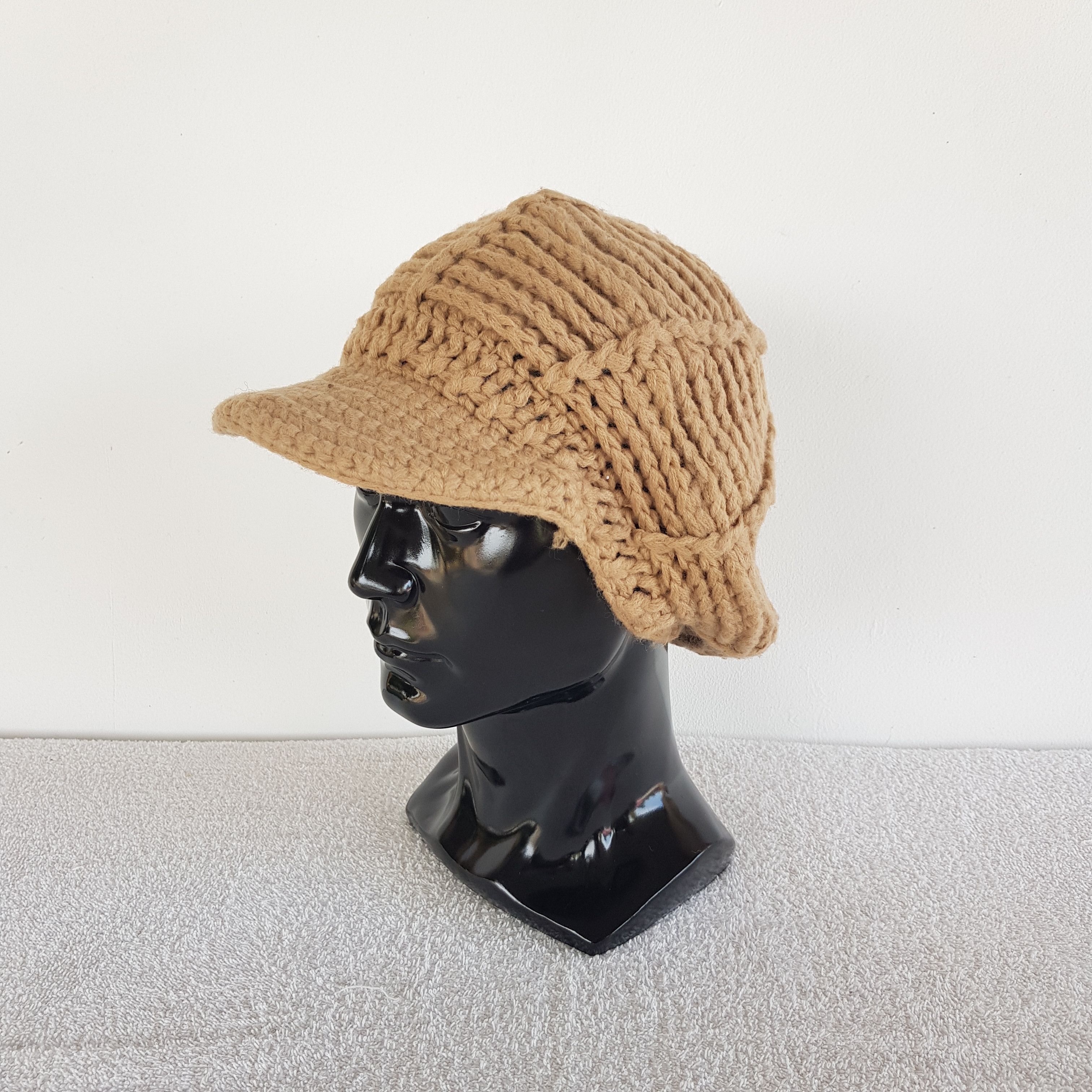 Vintage Unknown Japanese Beanie Snow Cap Knitted Crochet Hats Size ONE SIZE - 1 Thumbnail