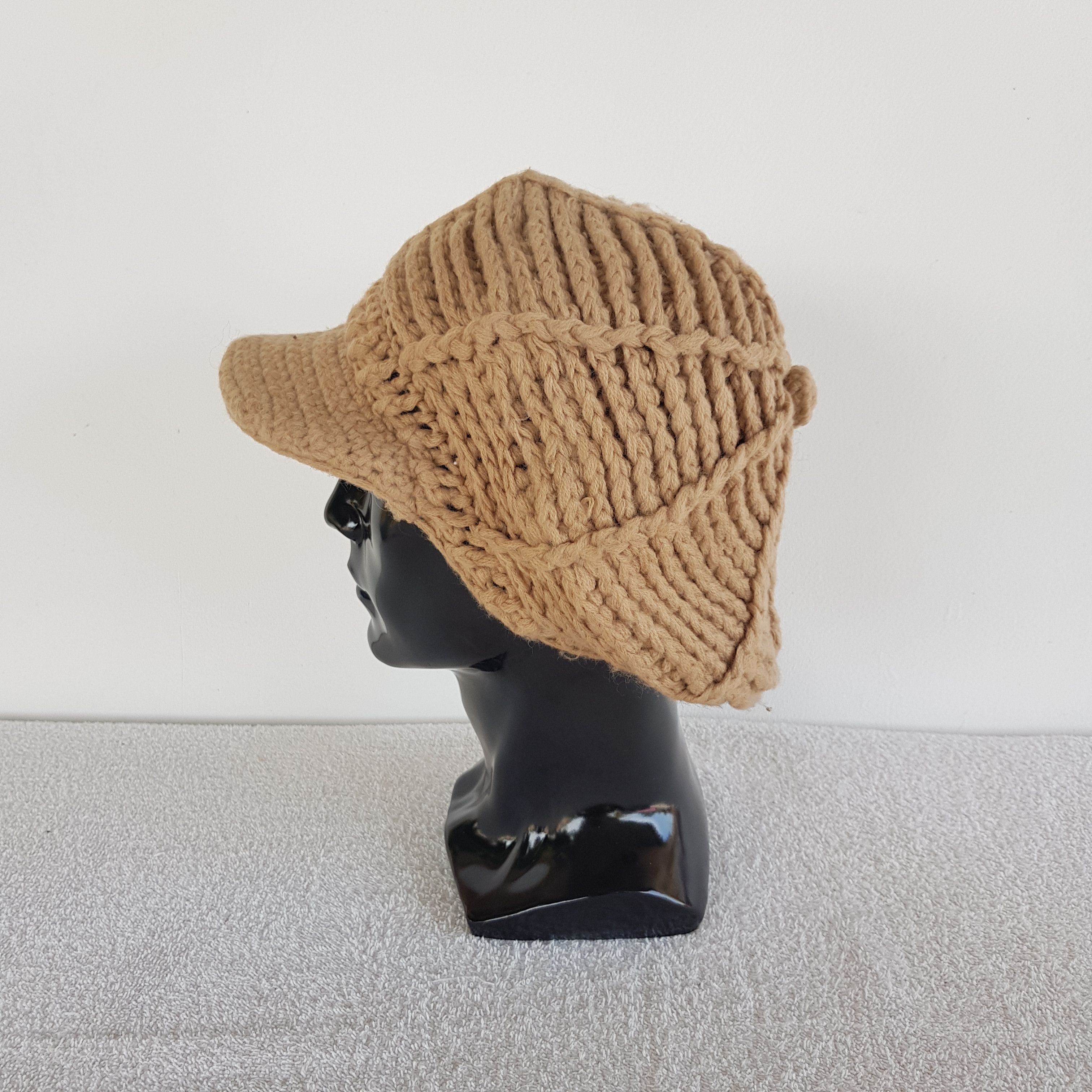 Vintage Unknown Japanese Beanie Snow Cap Knitted Crochet Hats Size ONE SIZE - 4 Thumbnail