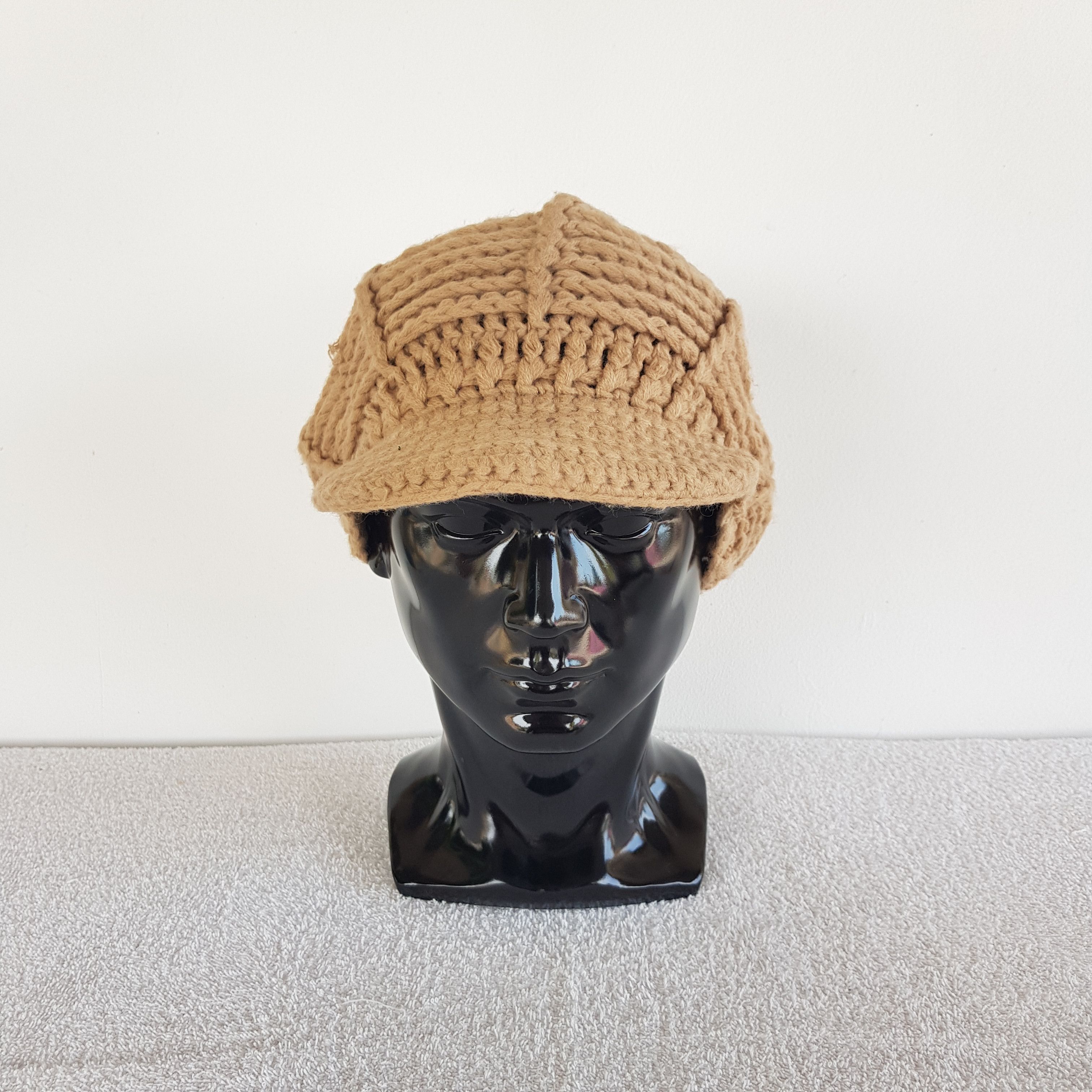 Vintage Unknown Japanese Beanie Snow Cap Knitted Crochet Hats Size ONE SIZE - 2 Thumbnail