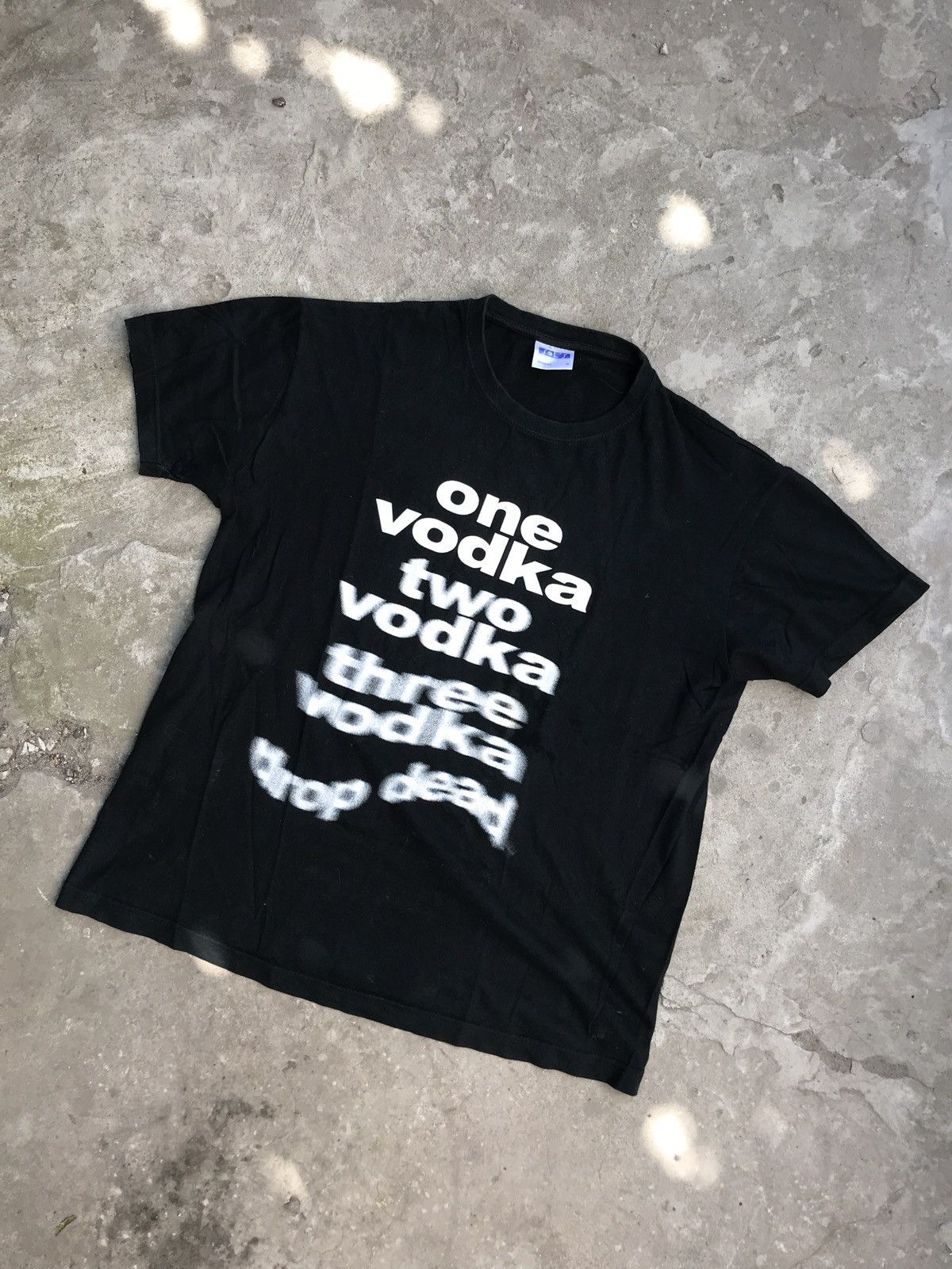 Other Vintage Vodka Humor Avante Garde Black T Shirt Size US M / EU 48-50 / 2 - 6 Thumbnail
