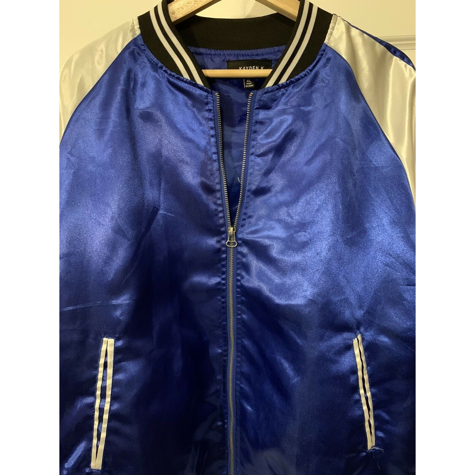 Kayden K Kayden k Koi Fish Baseball Style Jacket Full Zip Blue White Size US XL / EU 56 / 4 - 7 Thumbnail
