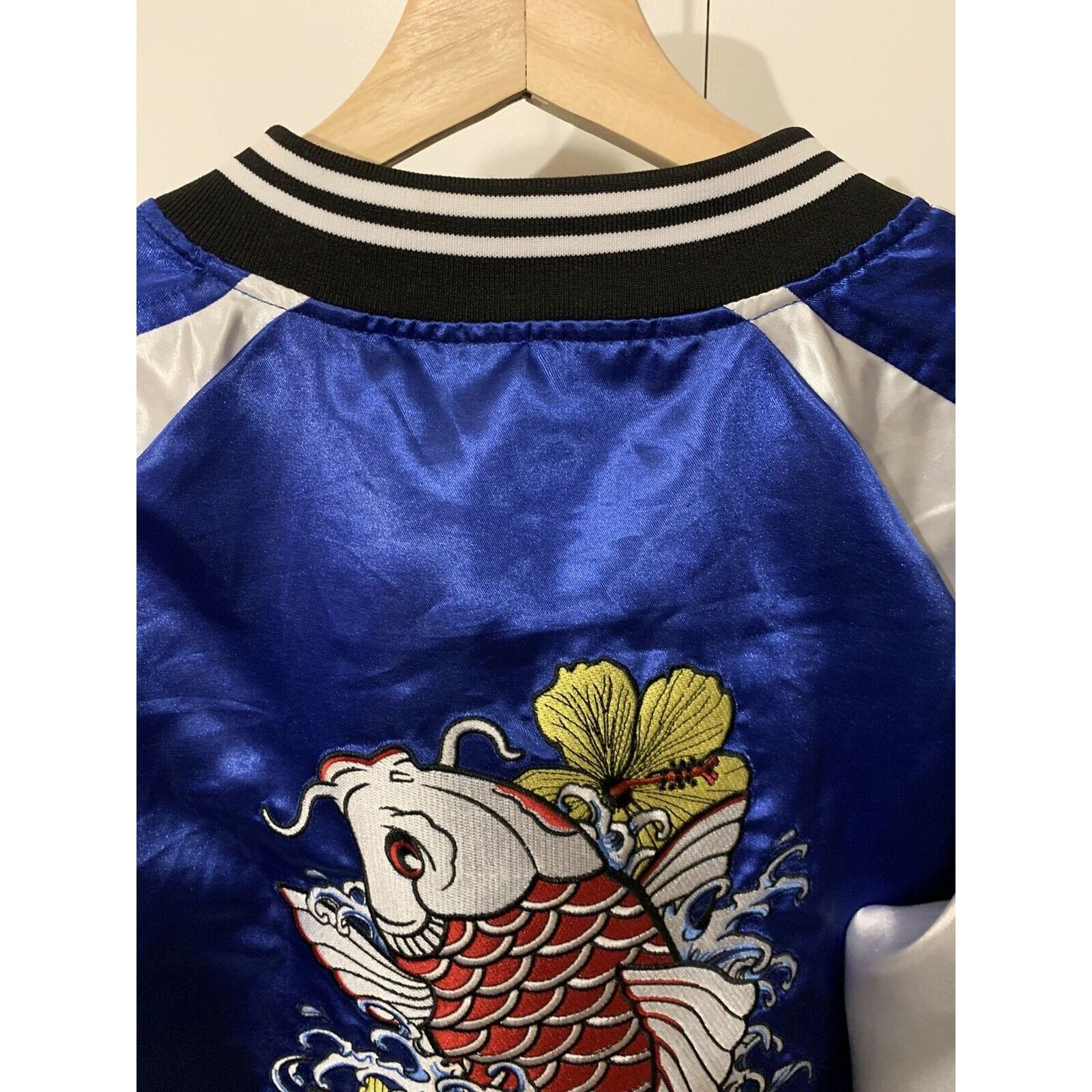 Kayden K Kayden k Koi Fish Baseball Style Jacket Full Zip Blue White Size US XL / EU 56 / 4 - 4 Thumbnail