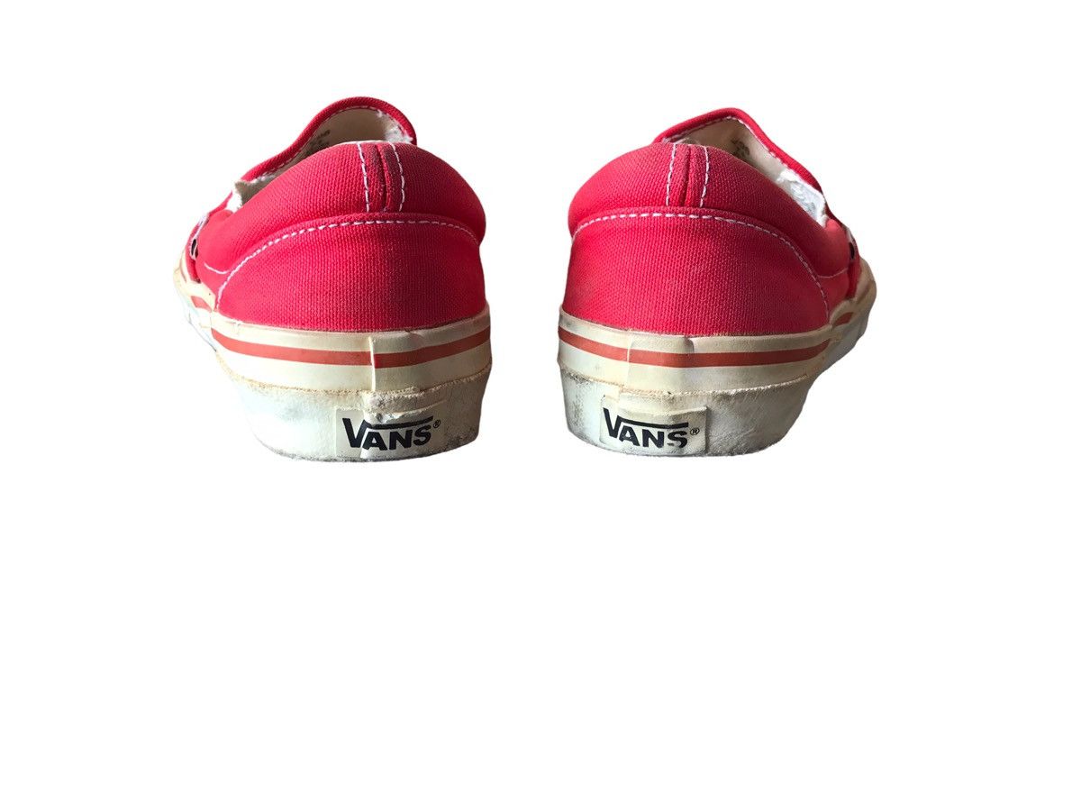 Vans Vans Canvas Red Slip-on Sneakers Size US 7.5 / EU 40-41 - 5 Thumbnail