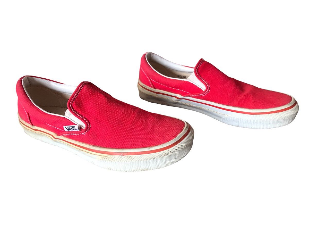 Vans Vans Canvas Red Slip-on Sneakers Size US 7.5 / EU 40-41 - 4 Thumbnail