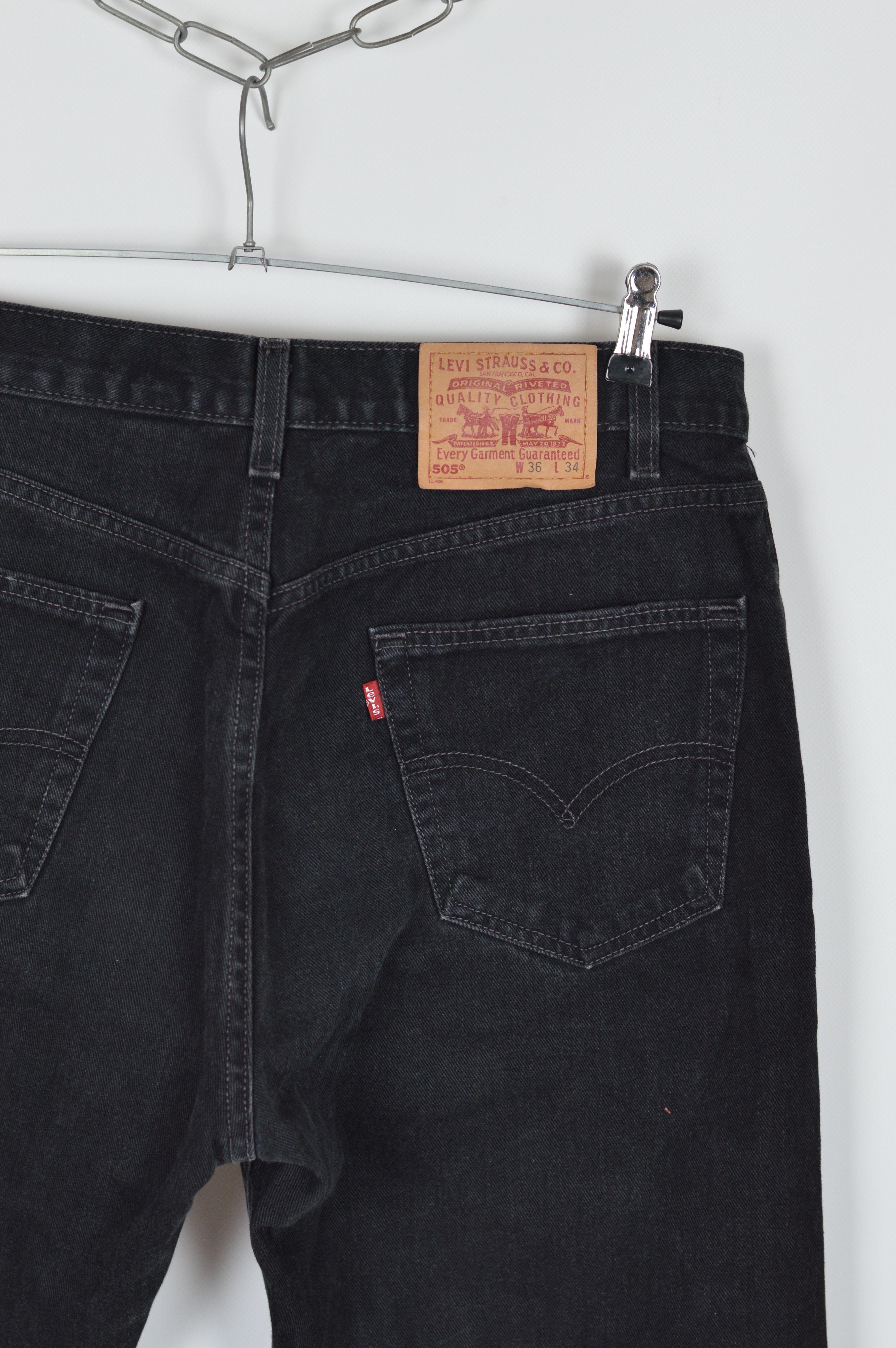 Levi's Vintage Clothing × Vintage Vintage Levi's 505 Made In USA Black Distressed Denim Pant Size US 36 / EU 52 - 9 Thumbnail