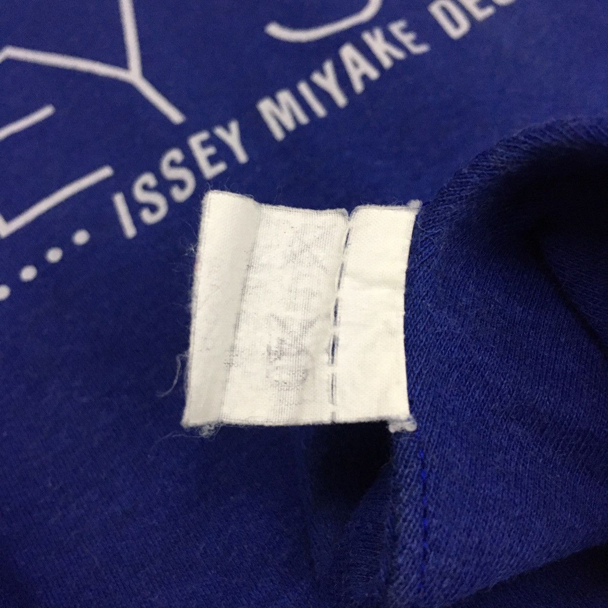 Issey Miyake Rare Issey Skyline By Issey Miyake Design Riversible Tee Size US L / EU 52-54 / 3 - 9 Thumbnail