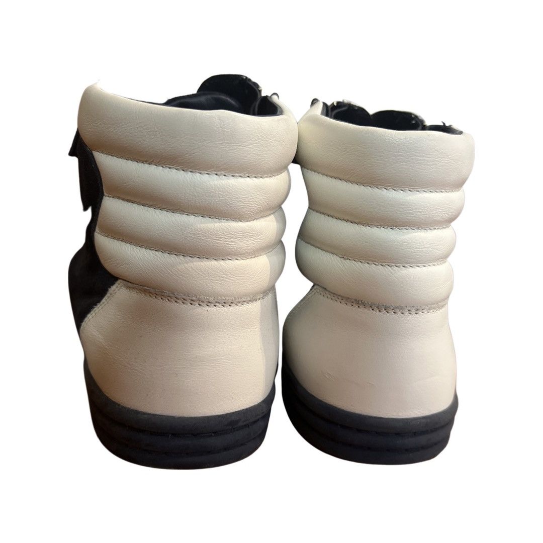 Chanel CHANEL HIGHTOP SNEAKERS Size US 12 / EU 45 - 6 Thumbnail