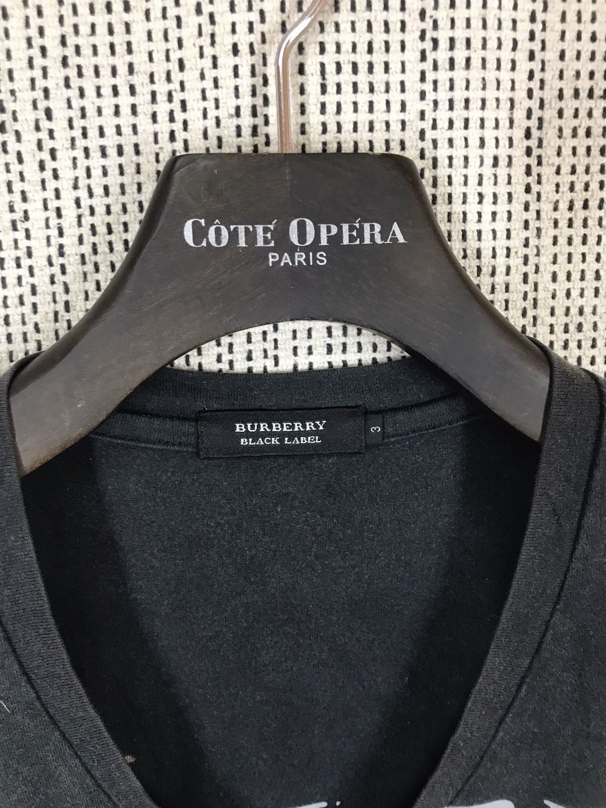 Burberry ‼️VTG BURBERRY BLACK LABEL TSHIRT SPELLOUT V COLLAR‼️ Size US M / EU 48-50 / 2 - 3 Thumbnail