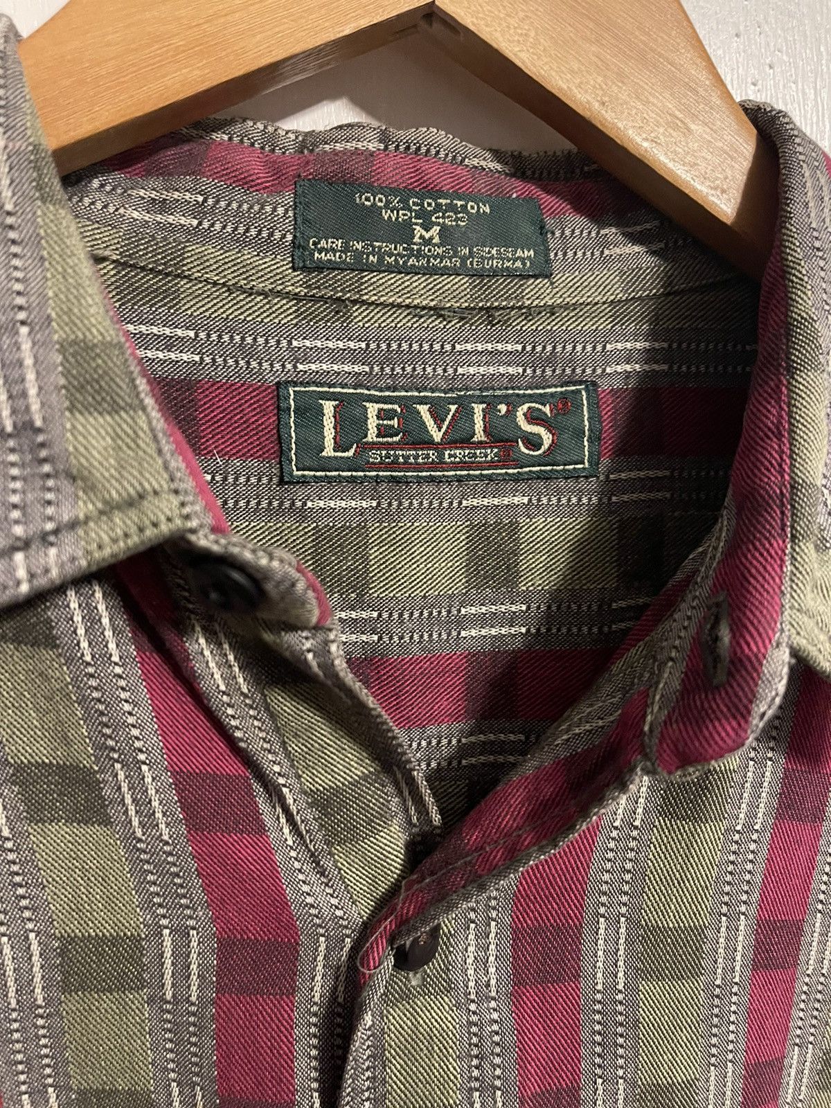 Levi's Vintage Levis Button Down Size US M / EU 48-50 / 2 - 4 Thumbnail