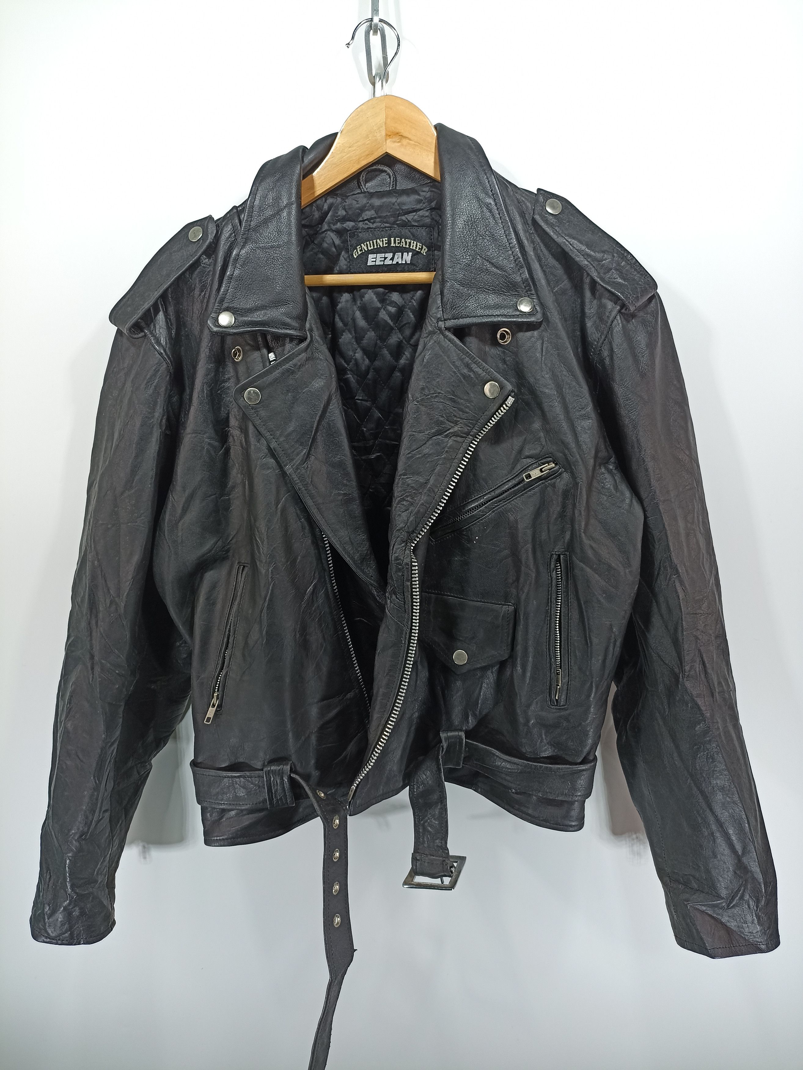 image of Avant Garde x Genuine Leather Vintage Eezan Genuine Leather Biker Jacket in Black (Size Small)