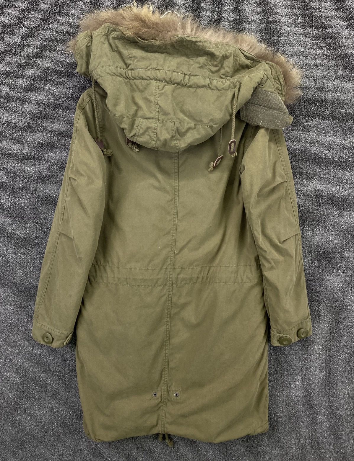 Avirex Vintage Avirex X earth music Military Fur Parka Long Jacket Size US S / EU 44-46 / 1 - 14 Thumbnail