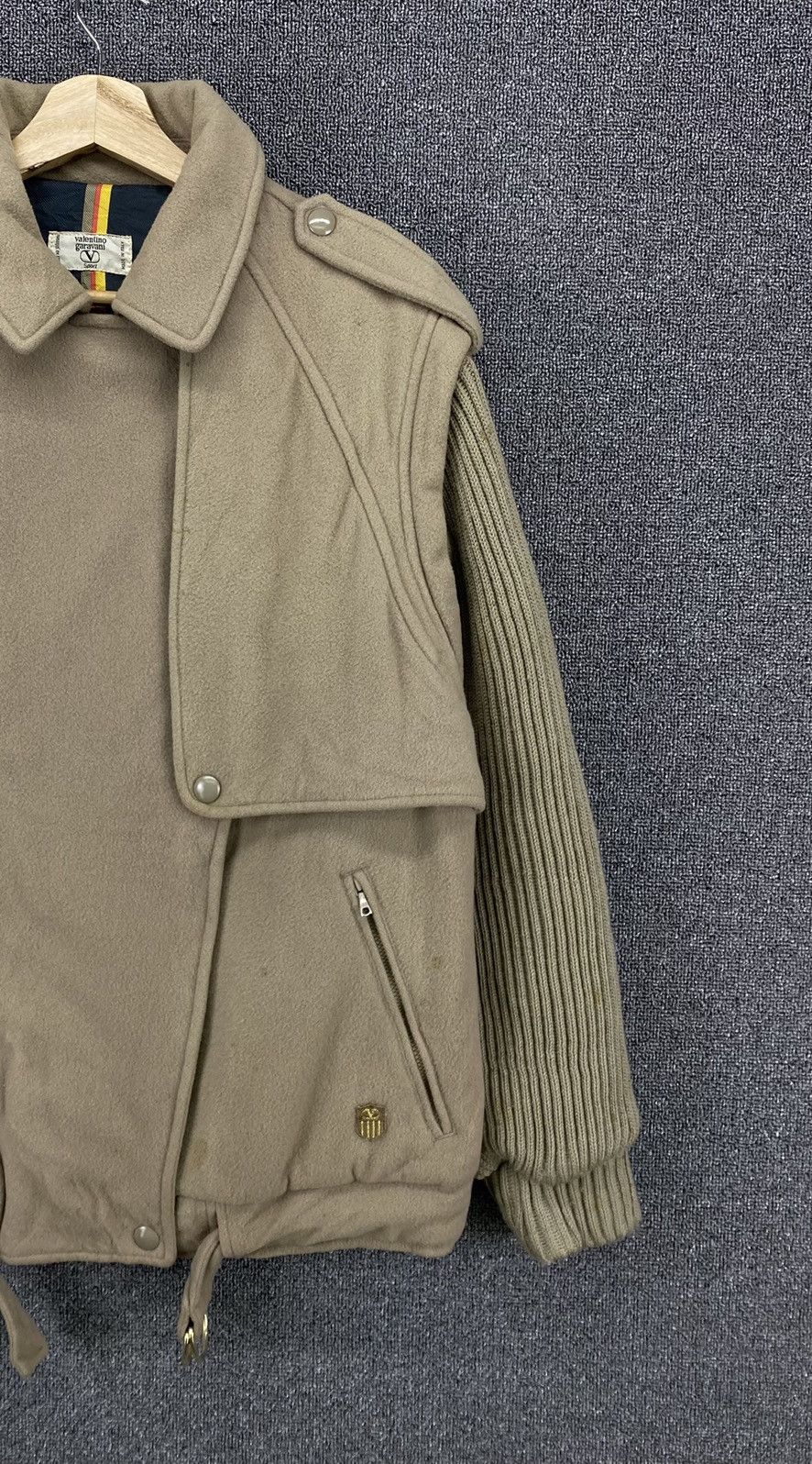 Valentino Vintage Valentino Garavani Coats Jacket Size M / US 6-8 / IT 42-44 - 4 Thumbnail