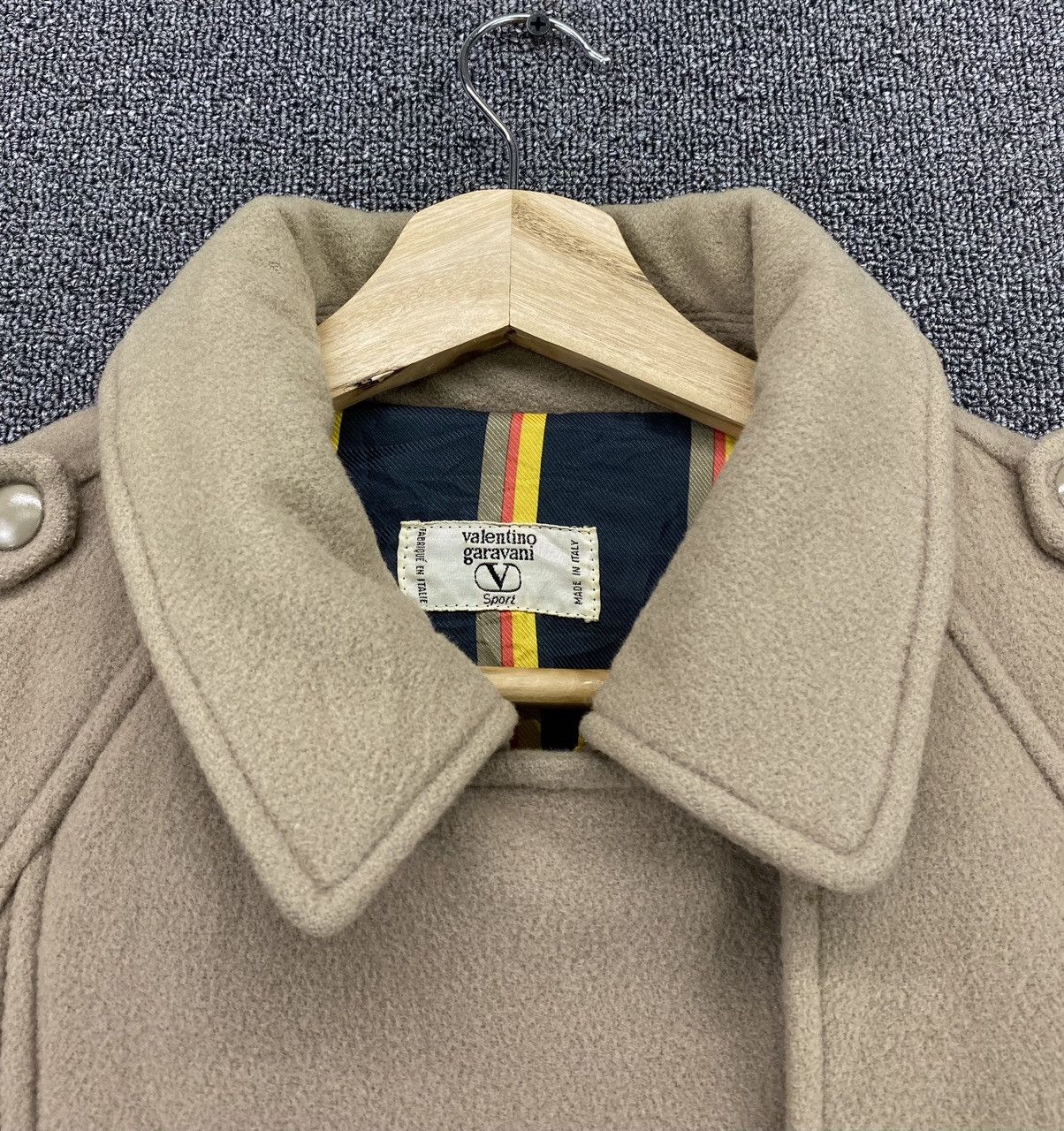 Valentino Vintage Valentino Garavani Coats Jacket Size M / US 6-8 / IT 42-44 - 5 Thumbnail