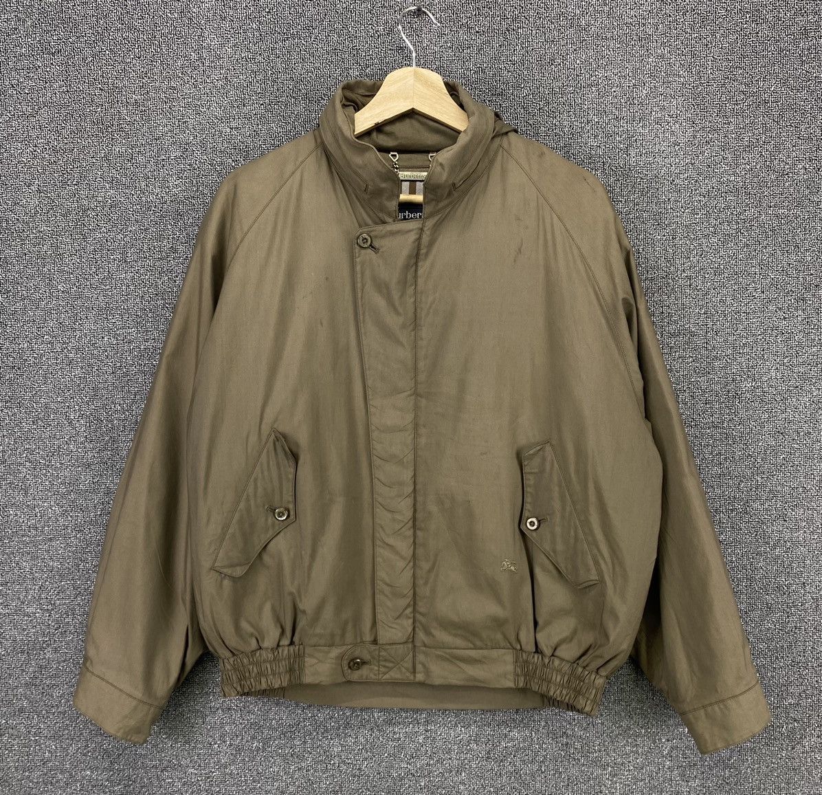 Burberry Vintage Burberrys Nova Check Bomber Jacket Size US L / EU 52-54 / 3 - 1 Thumbnail