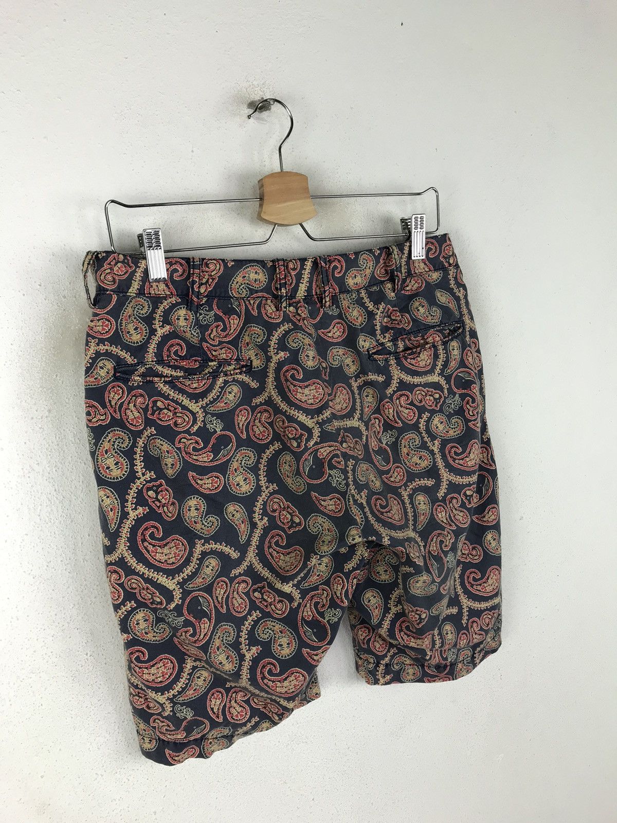 Beams Plus × Japanese Brand BEAMS PAISLEY DESIGN SHORT PANTS Size US 32 / EU 48 - 7 Thumbnail
