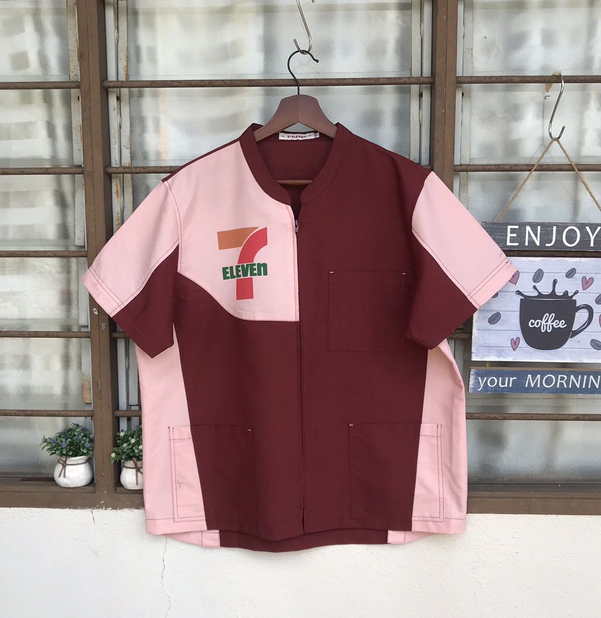 Logo 7 × Vintage Vintage 7 eleven shirt big logo L Baggy Loose Size US L / EU 52-54 / 3 - 1 Thumbnail