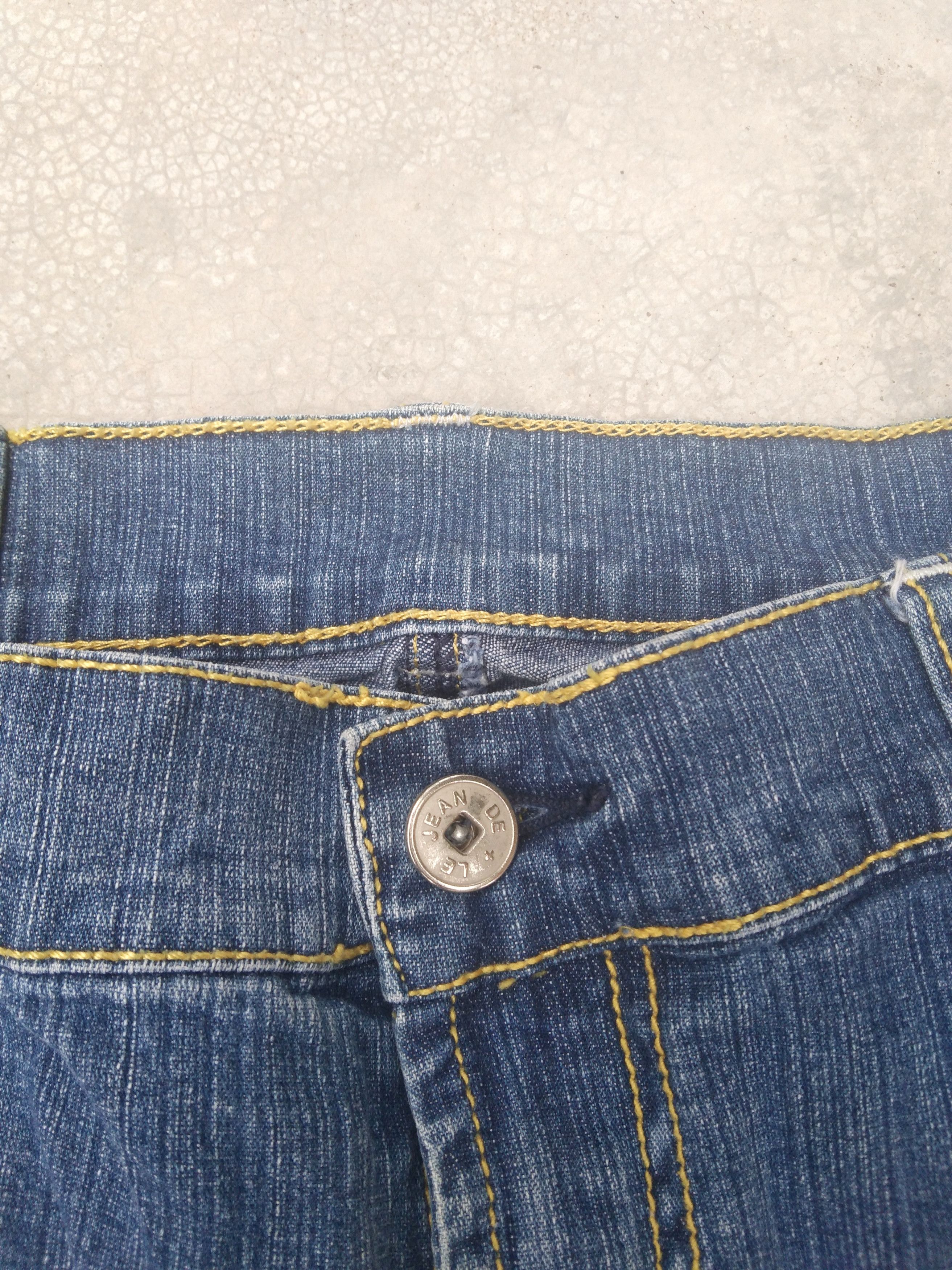 Jean × Marithe + Francois Girbaud Embroidered Marithe Francois Girbaud Jeans 28x31.5 Size US 28 / EU 44 - 8 Thumbnail