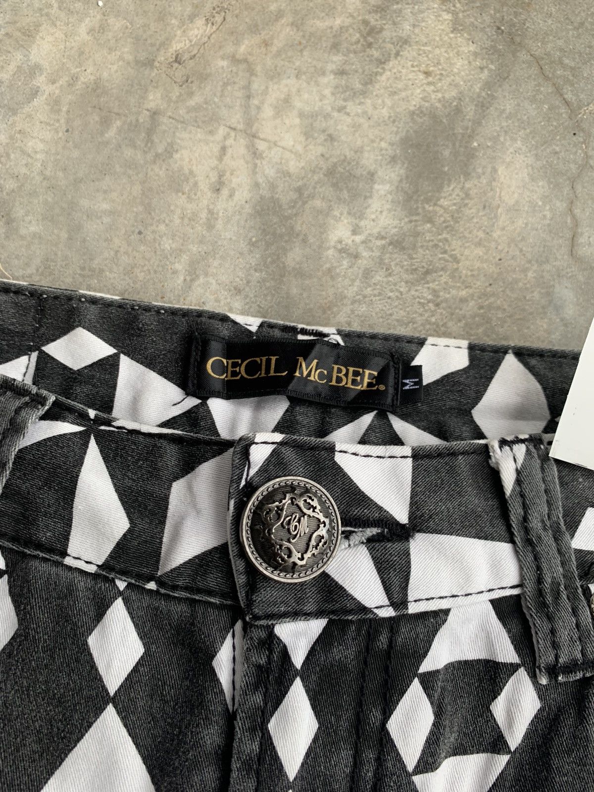 Japanese Brand JapaneseBrand Cecil McBee Full Printed Skinny Fit Pant Size US 28 / EU 44 - 5 Thumbnail