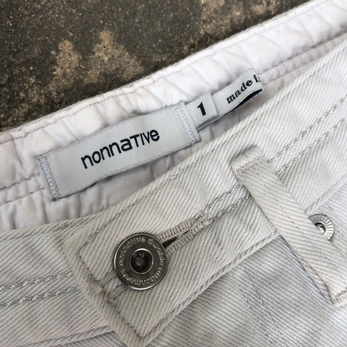 Japanese Brand × Nonnative 🔥Rare🔥🇯🇵Vintage Nonnative White Slim Fit Denim Jeans Size US 32 / EU 48 - 14 Thumbnail