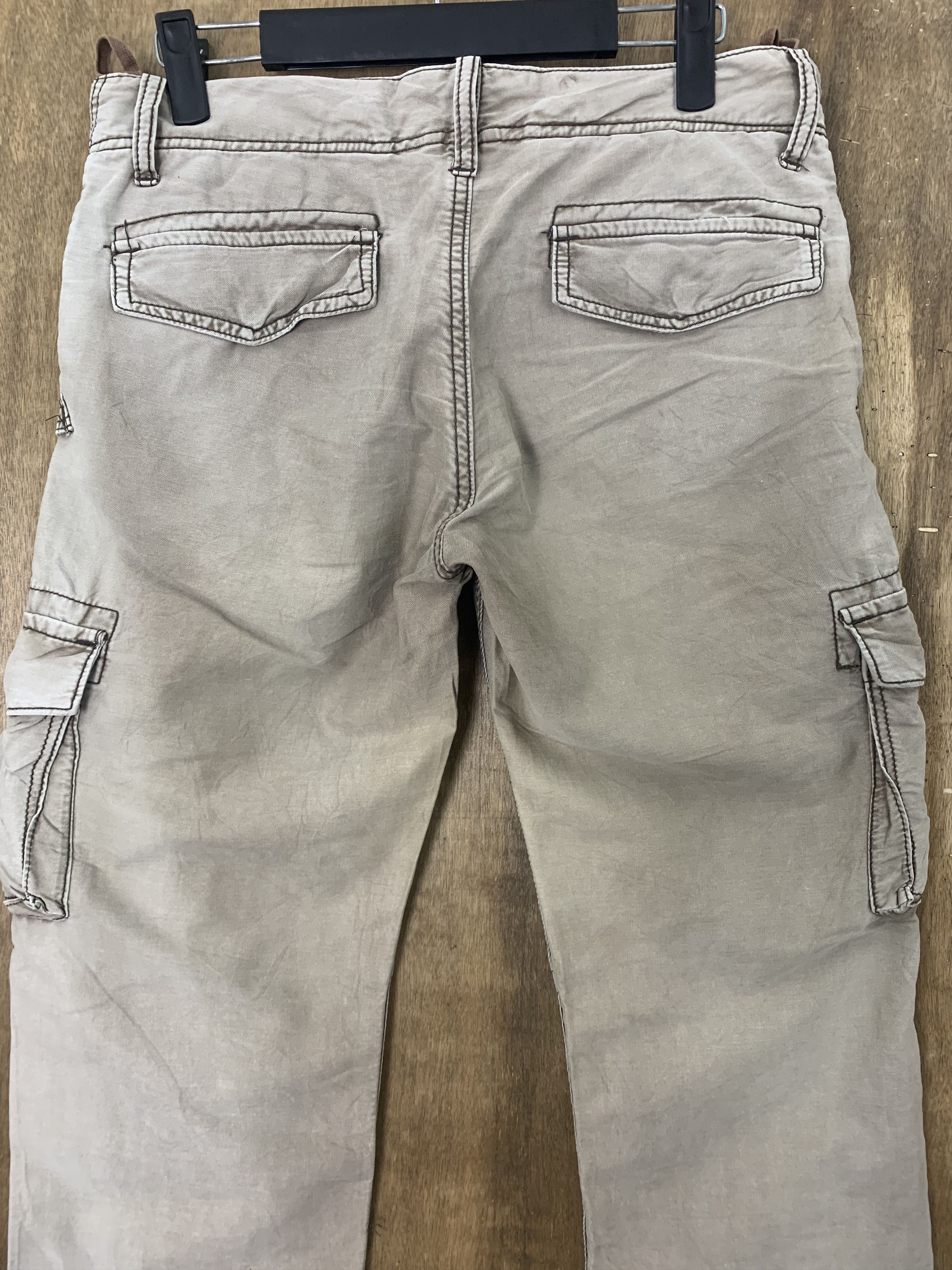 Japanese Brand Cargo Pants Honeysuckle Rose Vintage Mulitpocket Faded Size US 29 - 7 Thumbnail