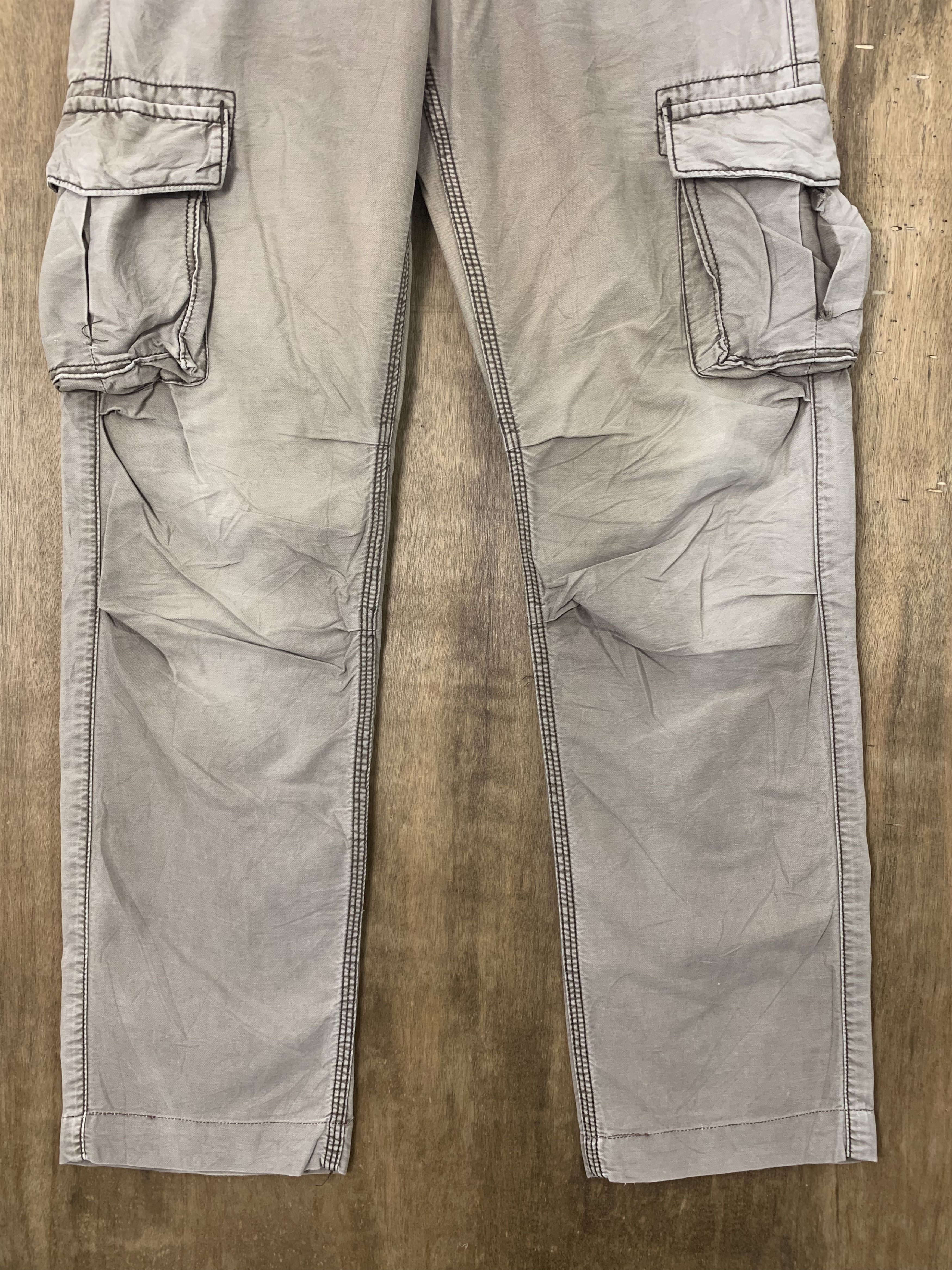 Japanese Brand Cargo Pants Honeysuckle Rose Vintage Mulitpocket Faded Size US 29 - 3 Thumbnail