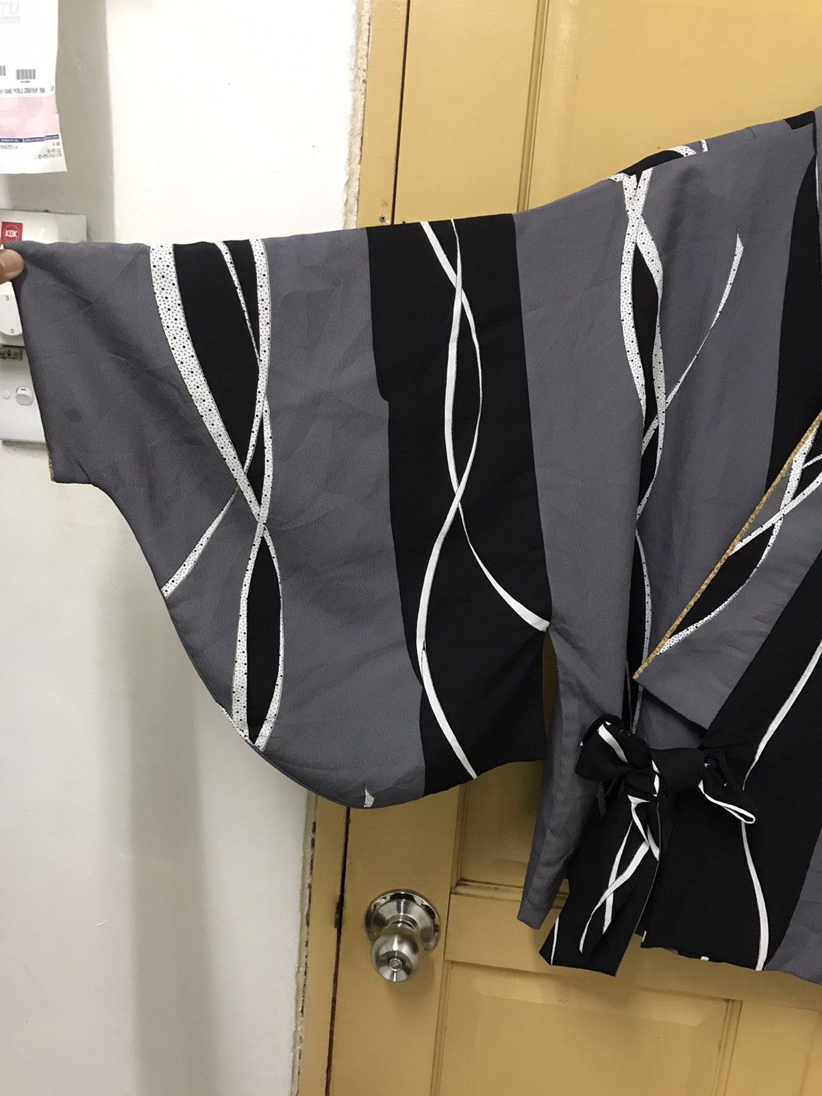 Japanese Brand Nice❗️Unknown Striped Kimono Made in Japan Size US M / EU 48-50 / 2 - 6 Thumbnail