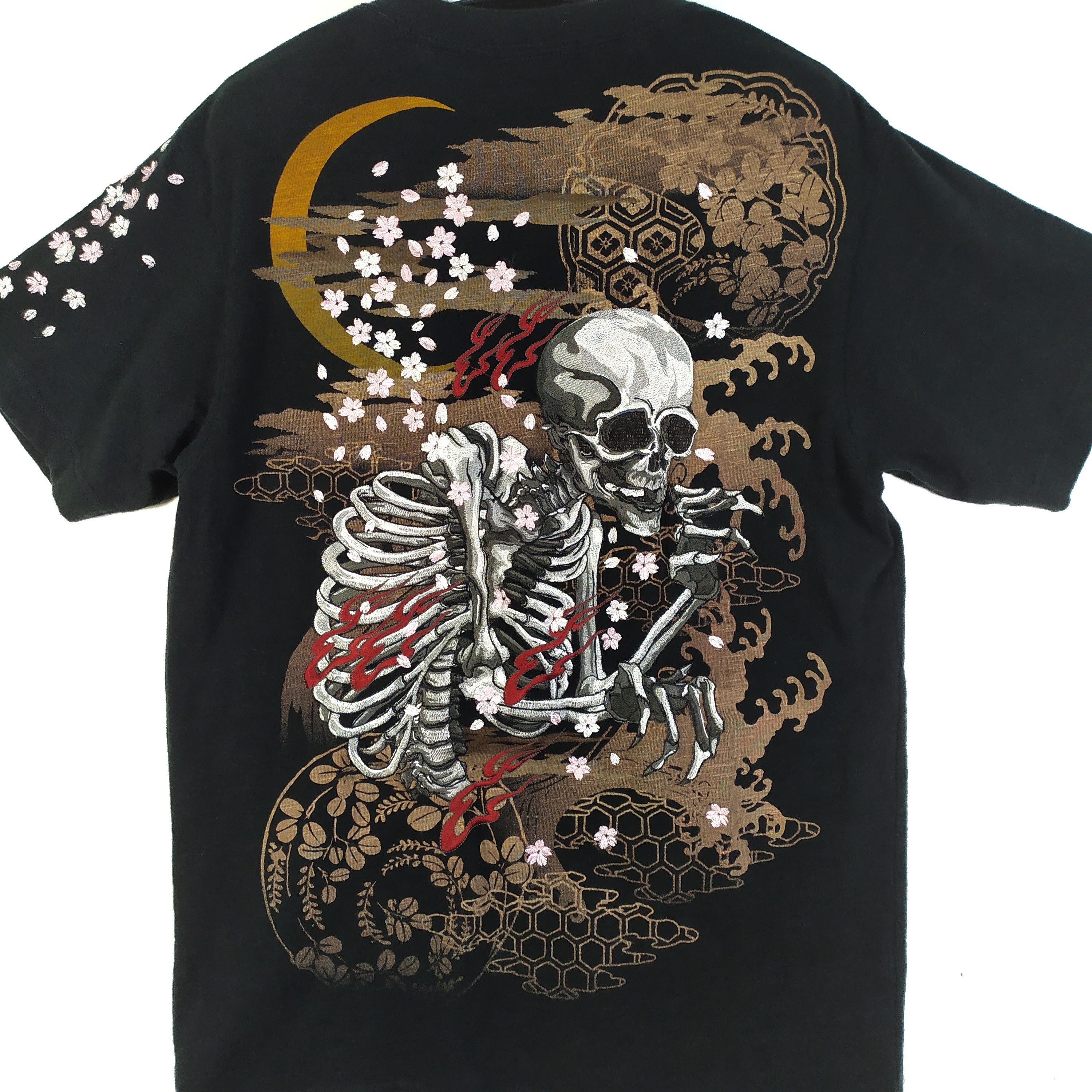 Japanese Brand Sukajan Skeleton Sakura Embroidery Logo Sukajan Tee #49-003 Size US M / EU 48-50 / 2 - 2 Thumbnail