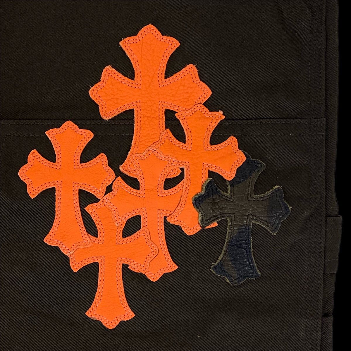 Chrome Hearts chrome hearts orange camo cross patch carpenter pants brown Size US 34 / EU 50 - 5 Thumbnail