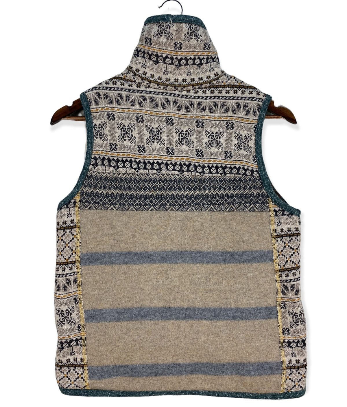 Japanese Brand Chioro Sister Native Vest Size US S / EU 44-46 / 1 - 3 Thumbnail