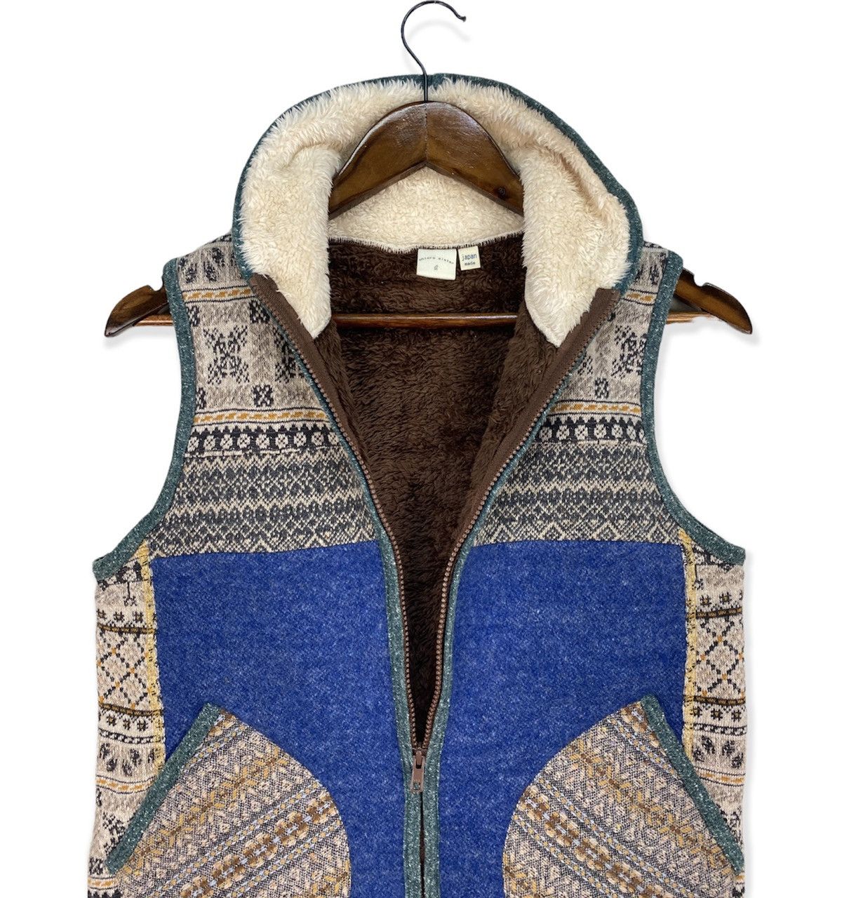 Japanese Brand Chioro Sister Native Vest Size US S / EU 44-46 / 1 - 2 Thumbnail