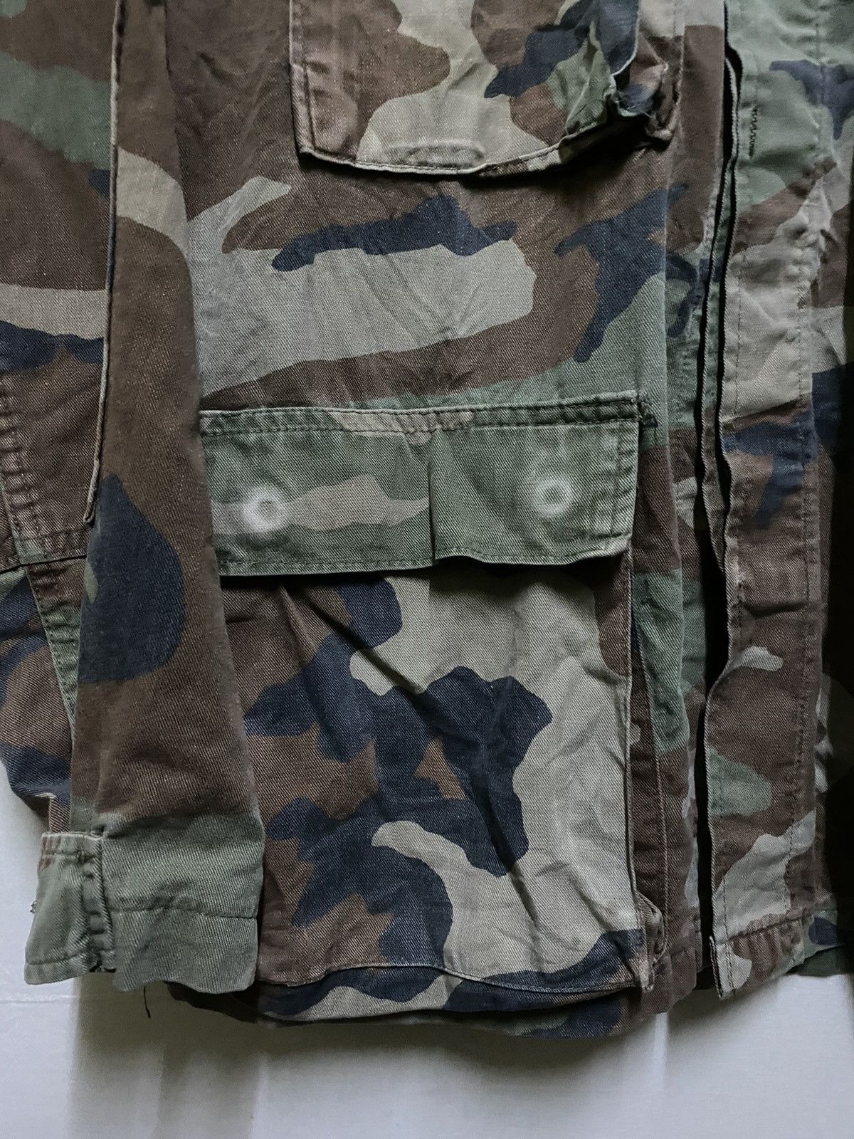 Vintage DISTRESSED ROSS ARMY CAMO PRINT MILITARY JACKET W/ 4 POCKETS Size US S / EU 44-46 / 1 - 3 Thumbnail